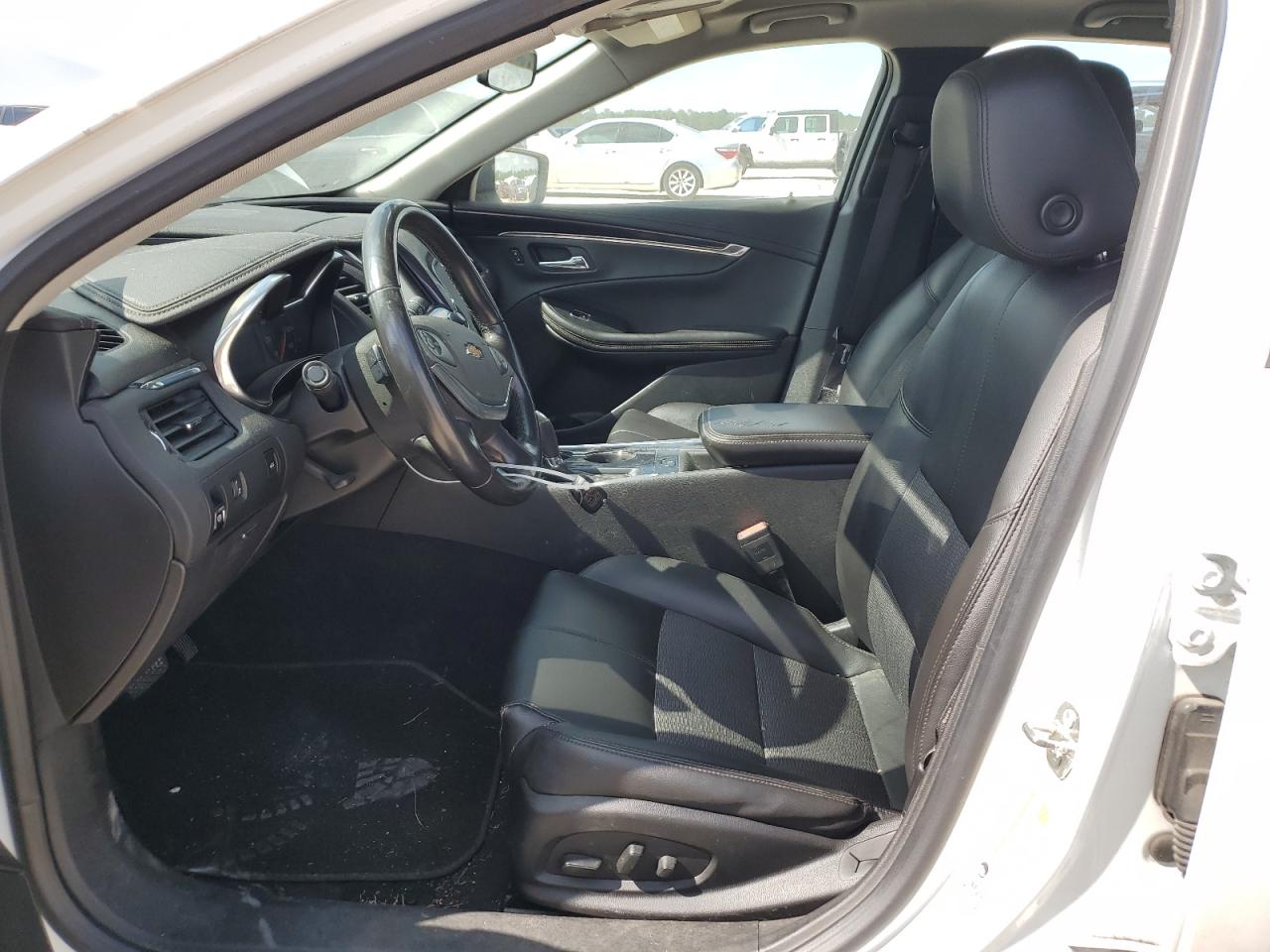 2018 Chevrolet Impala - Image 7