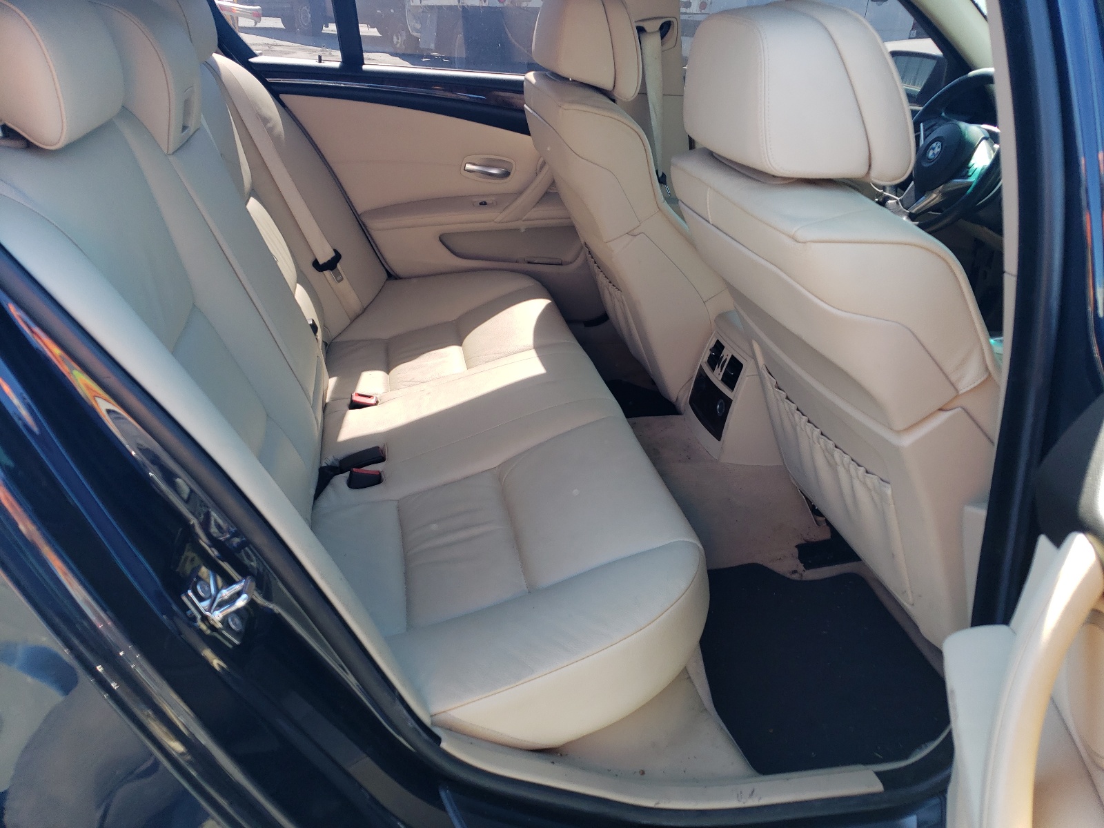 WBANW13558CZ77594 2008 BMW 535 I