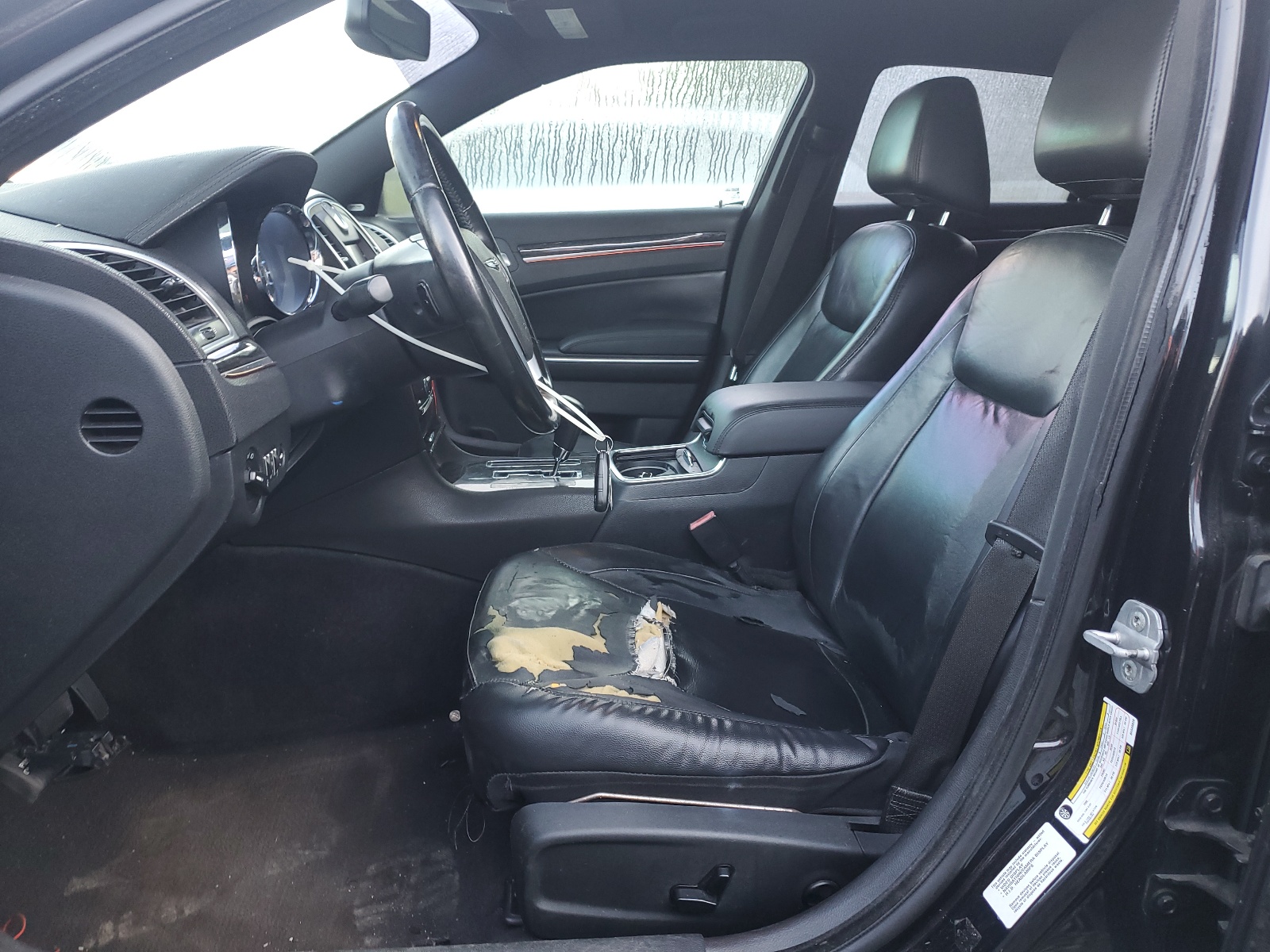 2C3CA5CG0BH546820 2011 Chrysler 300 Limited