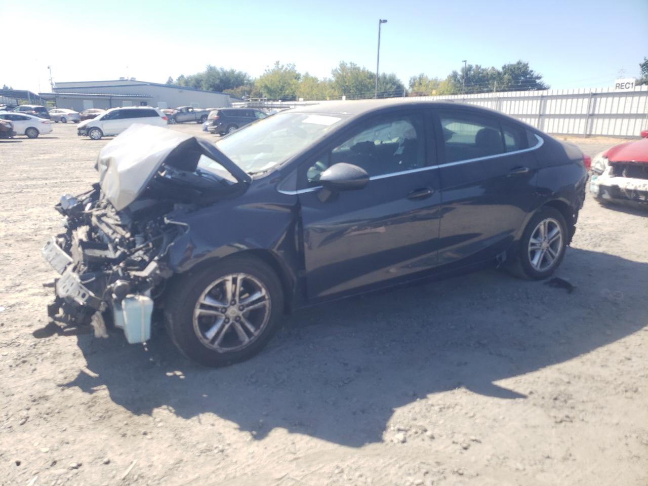 2016 Chevrolet Cruze - Image 1