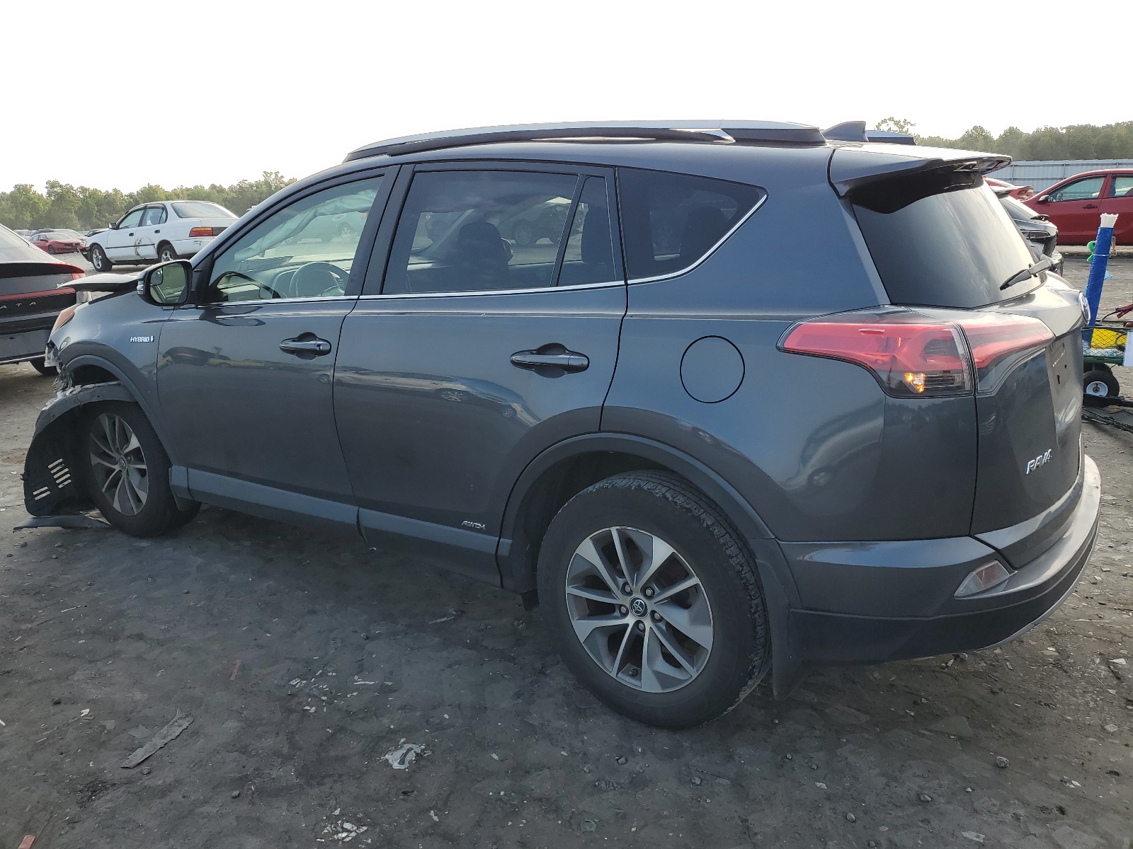 2017 Toyota Rav4 Hv Le vin: JTMRJREV1HD085965