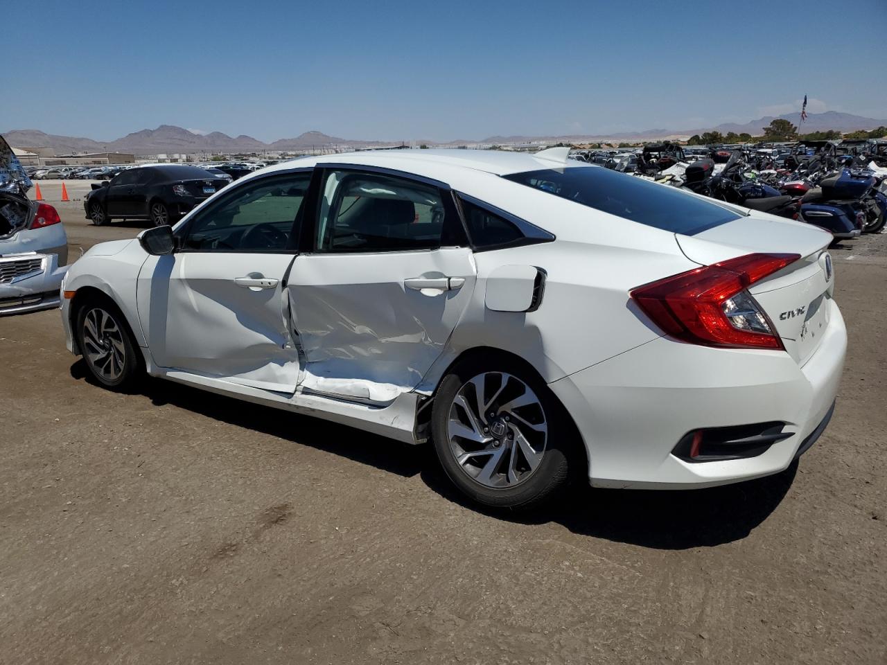 2HGFC2F7XHH505604 2017 HONDA CIVIC - Image 2