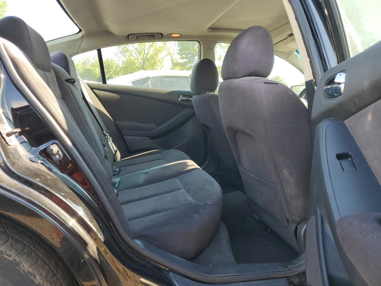 2008 Nissan Altima - Image 10