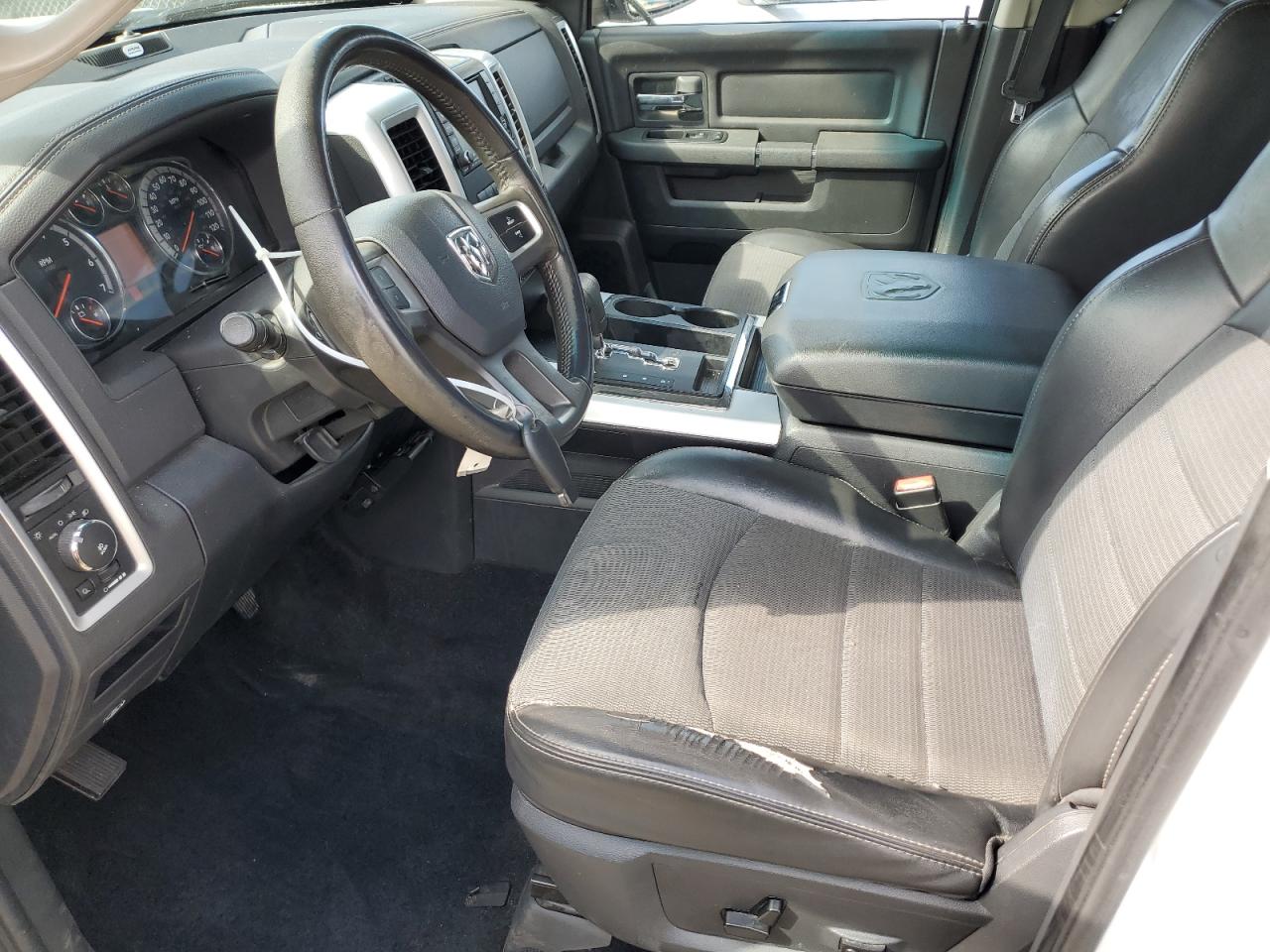 2011 Dodge Ram 1500 VIN: 1D7RV1CT2BS532514 Lot: 68115334