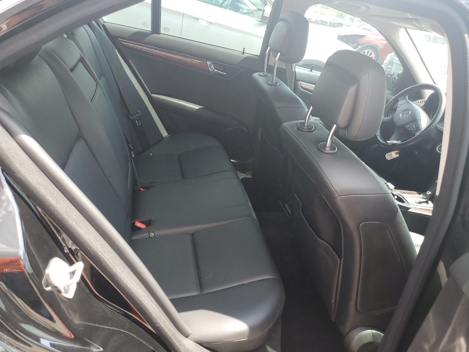 WDDGF8BB5BR148031 2011 Mercedes-Benz C 300 4Matic