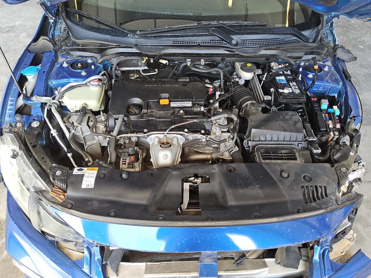 19XFC2F69KE031265 2019 Honda Civic Lx