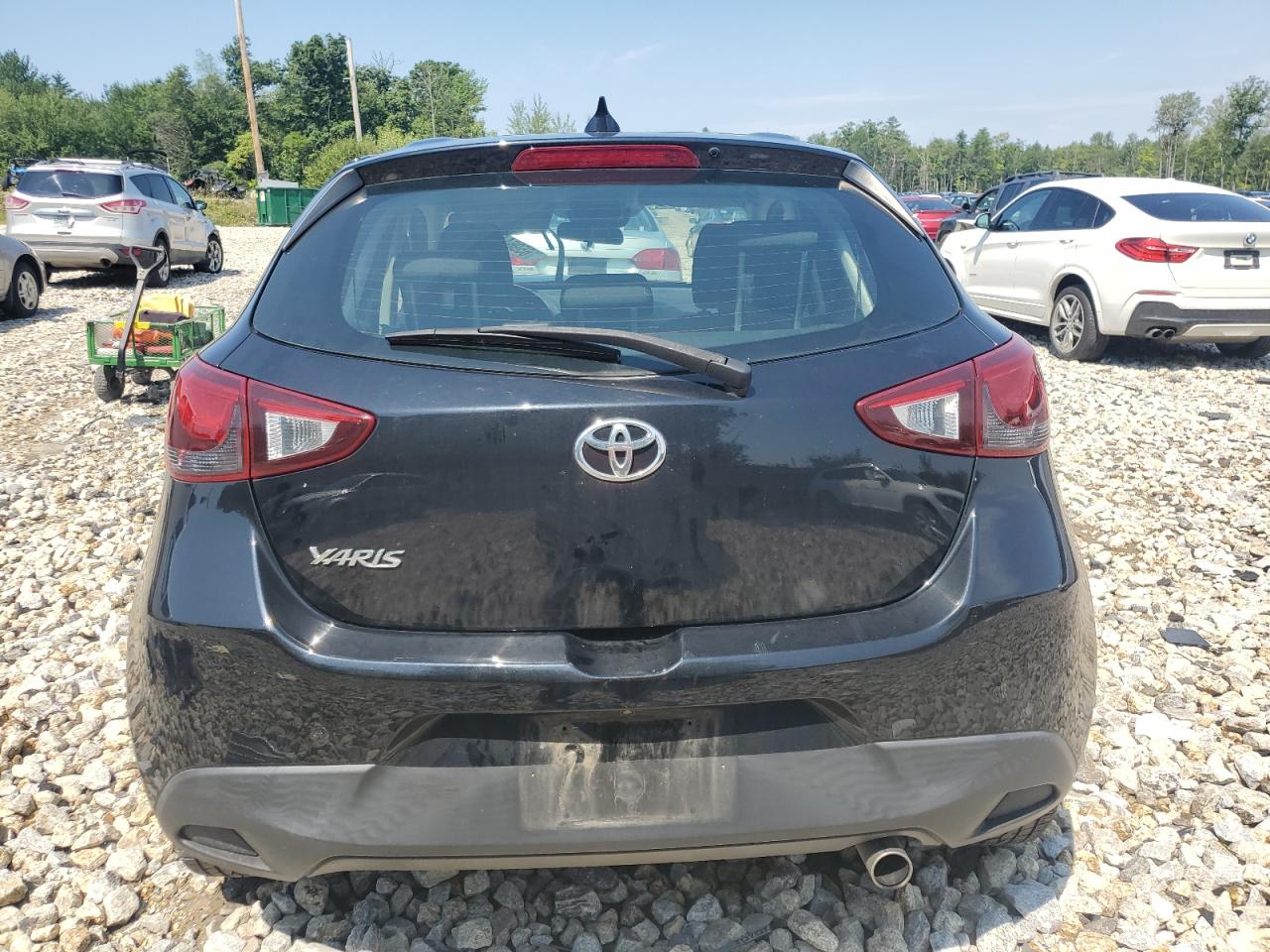 2020 Toyota Yaris Le VIN: 3MYDLBJV3LY703490 Lot: 65964414