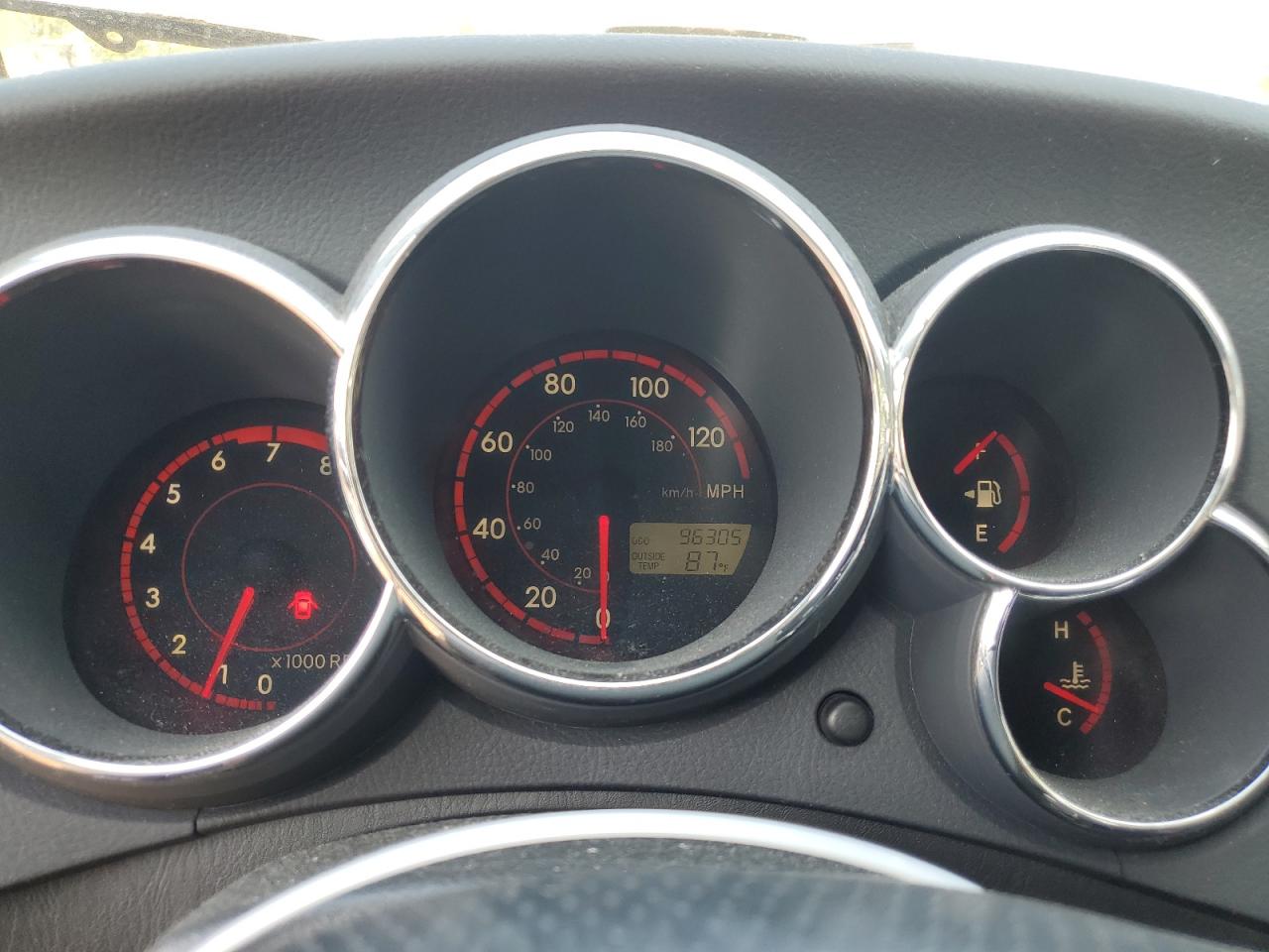 2004 Toyota Corolla Matrix Xr VIN: 2T1KR32E64C221946 Lot: 65316034