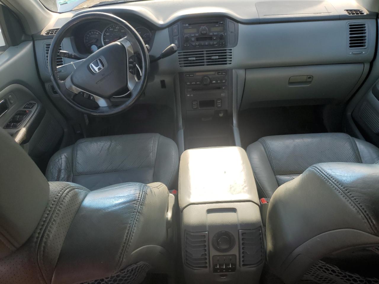 2004 Honda Pilot Exl VIN: 2HKYF18644H598425 Lot: 66026524