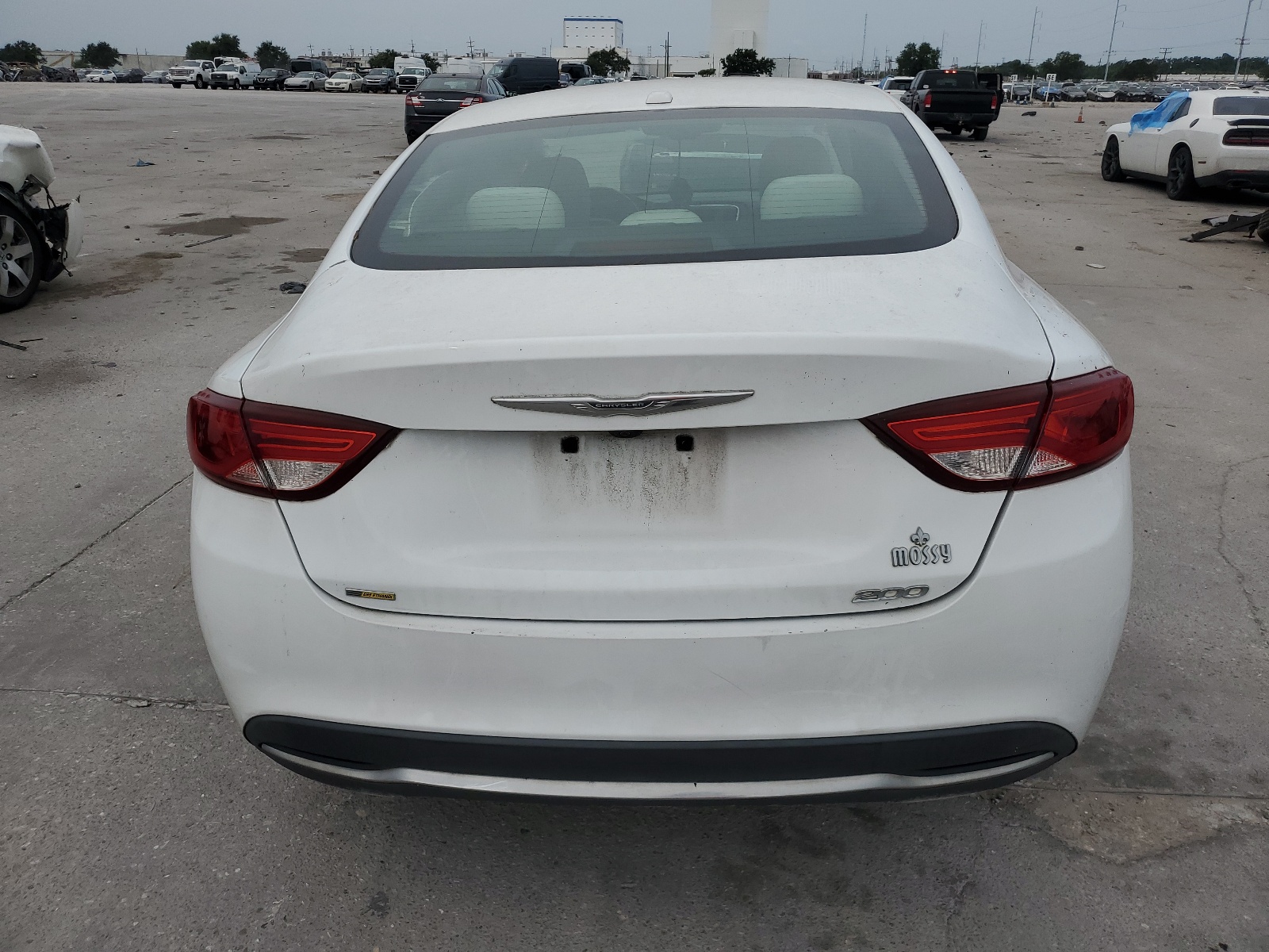 1C3CCCAB7FN692098 2015 Chrysler 200 Limited