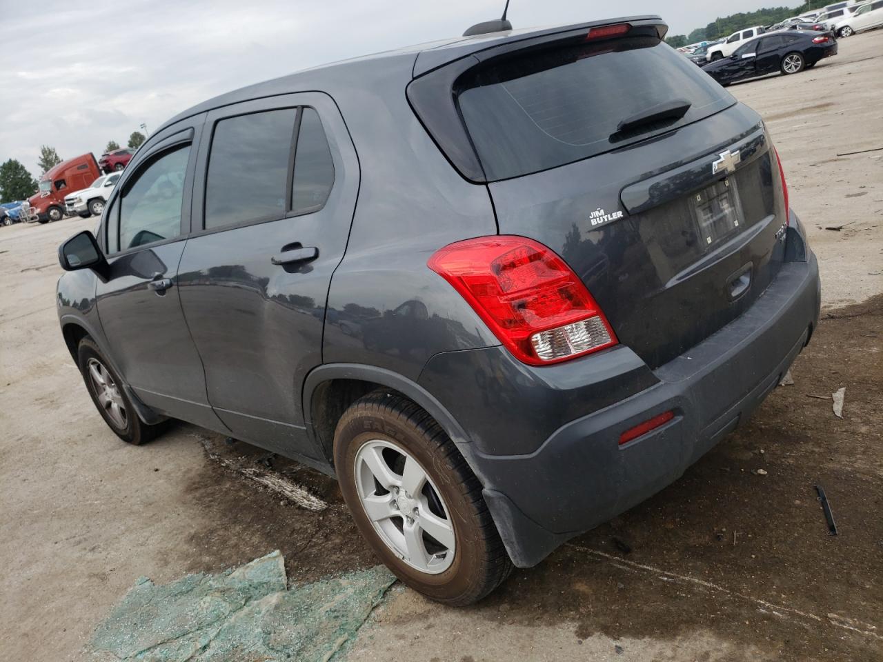 3GNCJNSB3GL246227 2016 CHEVROLET TRAX - Image 2