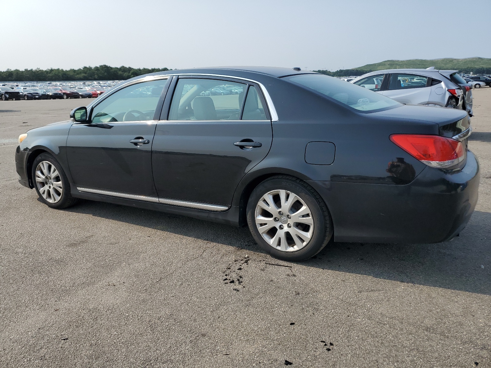 4T1BK3DB7BU439557 2011 Toyota Avalon Base