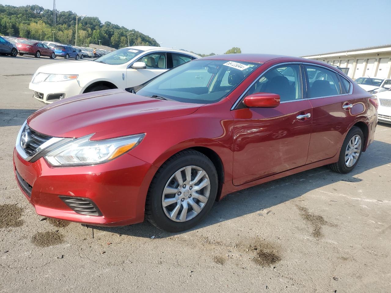 1N4AL3AP4JC111813 2018 NISSAN ALTIMA - Image 1