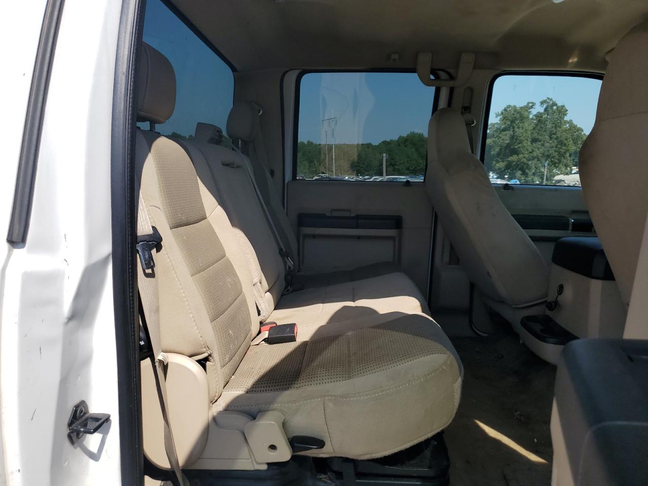 2008 Ford F250 - Image 10