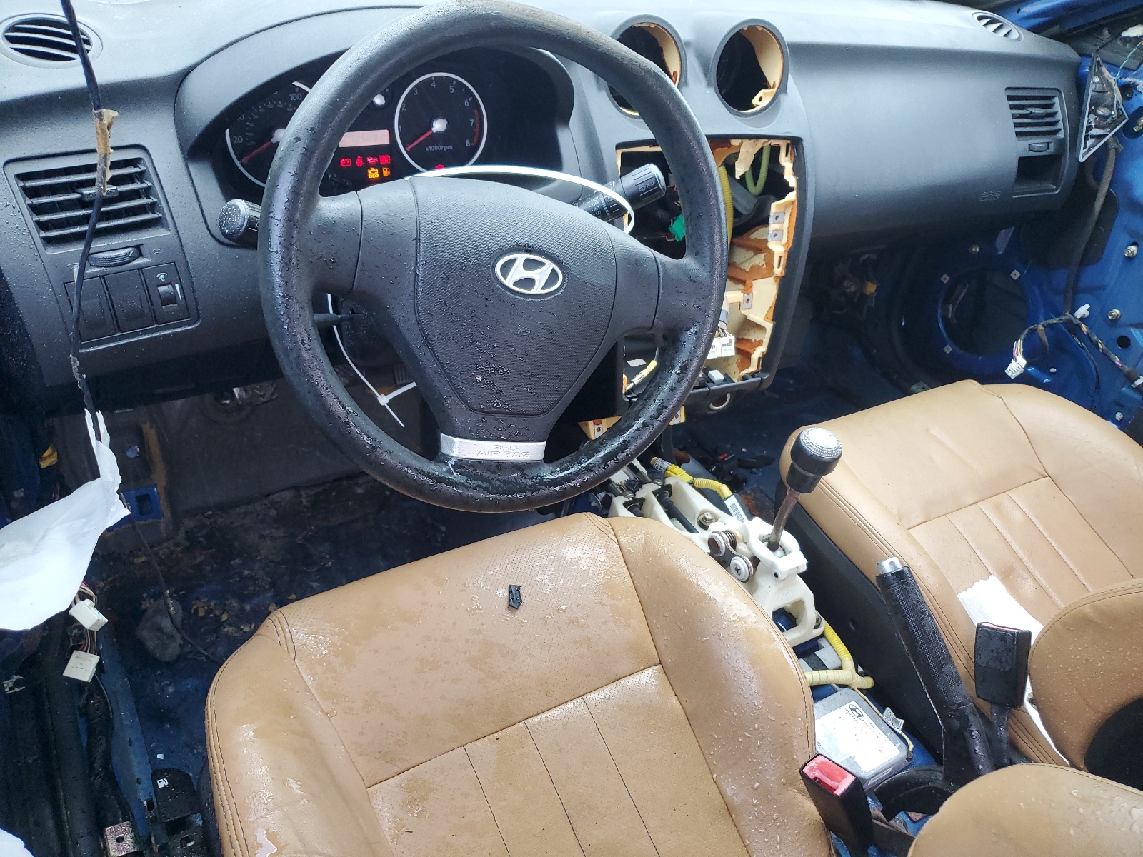 KMHHM65D25U162231 2005 Hyundai Tiburon