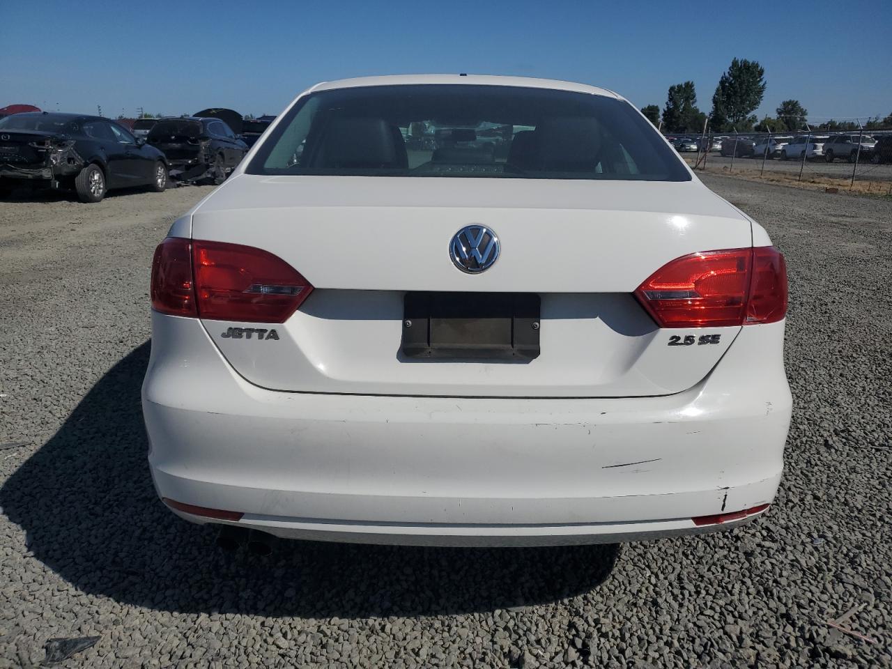 3VWDP7AJ4DM422334 2013 Volkswagen Jetta Se