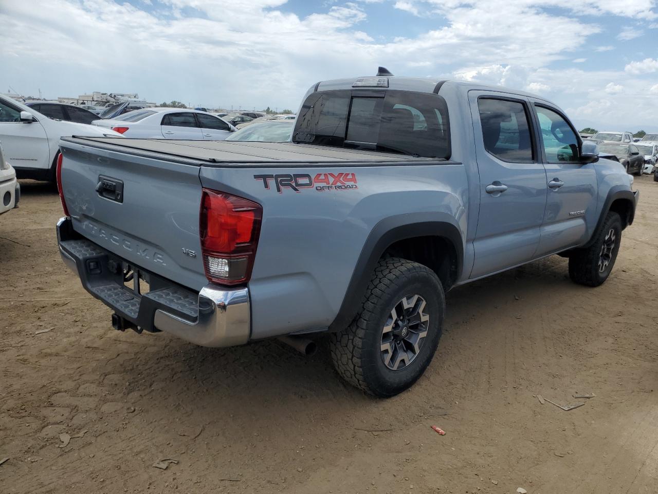 VIN 3TMCZ5AN1KM190854 2019 TOYOTA TACOMA no.3