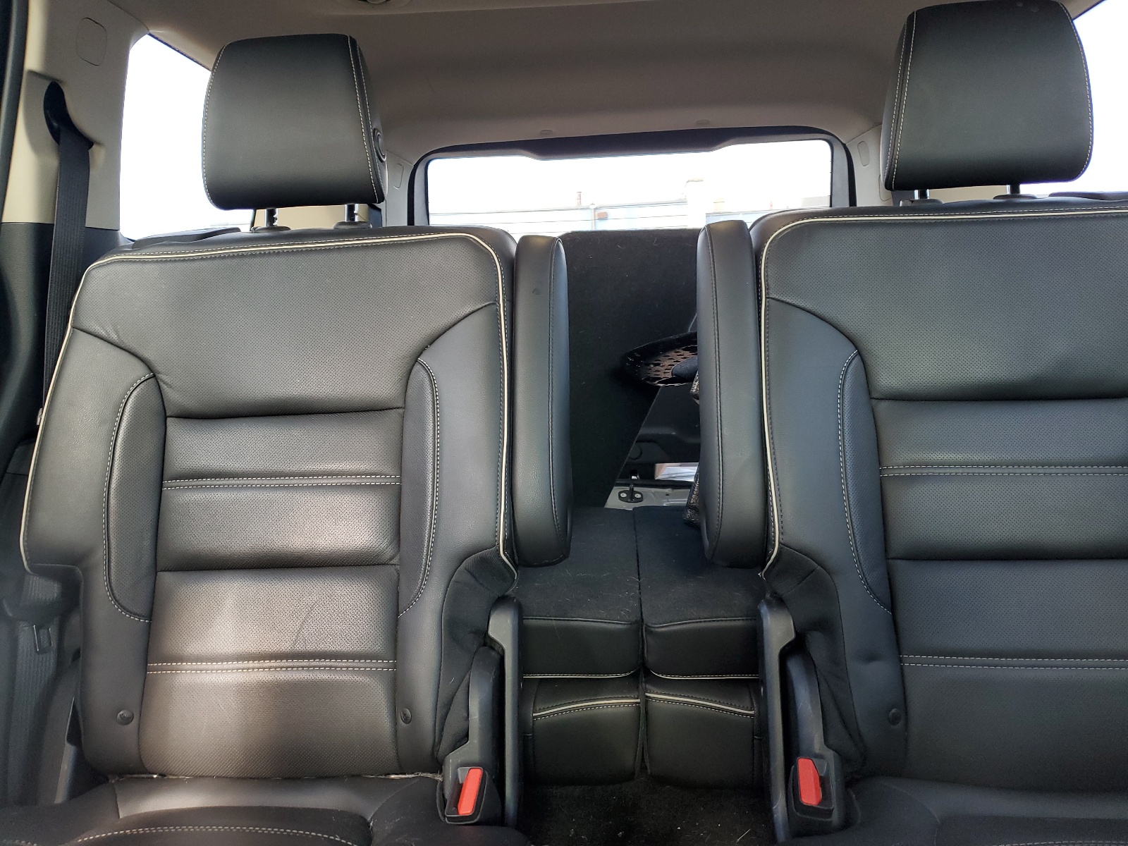 1GKKNXLS4HZ305187 2017 GMC Acadia Denali