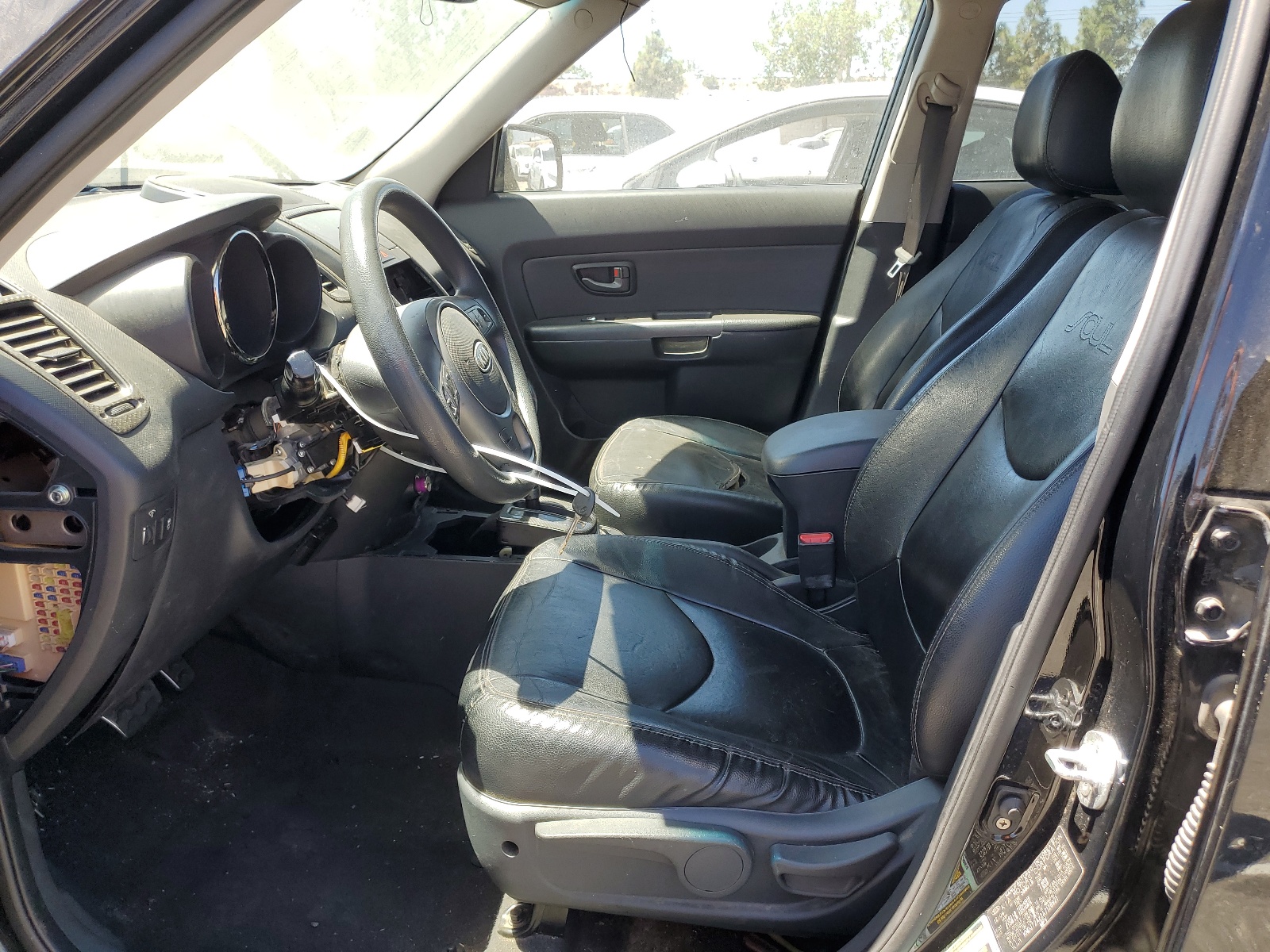 KNDJT2A22A7128921 2010 Kia Soul +