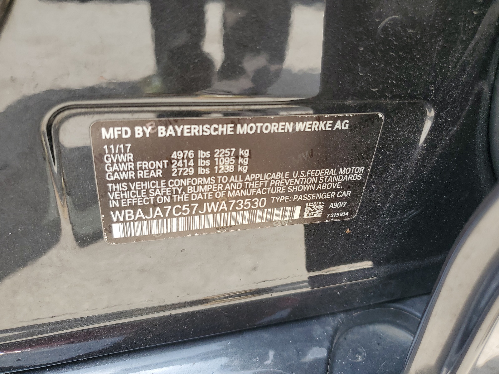 WBAJA7C57JWA73530 2018 BMW 530 Xi