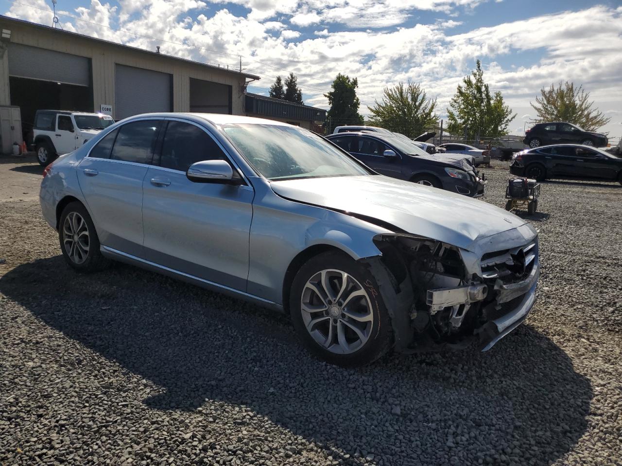 VIN 55SWF4JB5FU061238 2015 MERCEDES-BENZ C-CLASS no.4