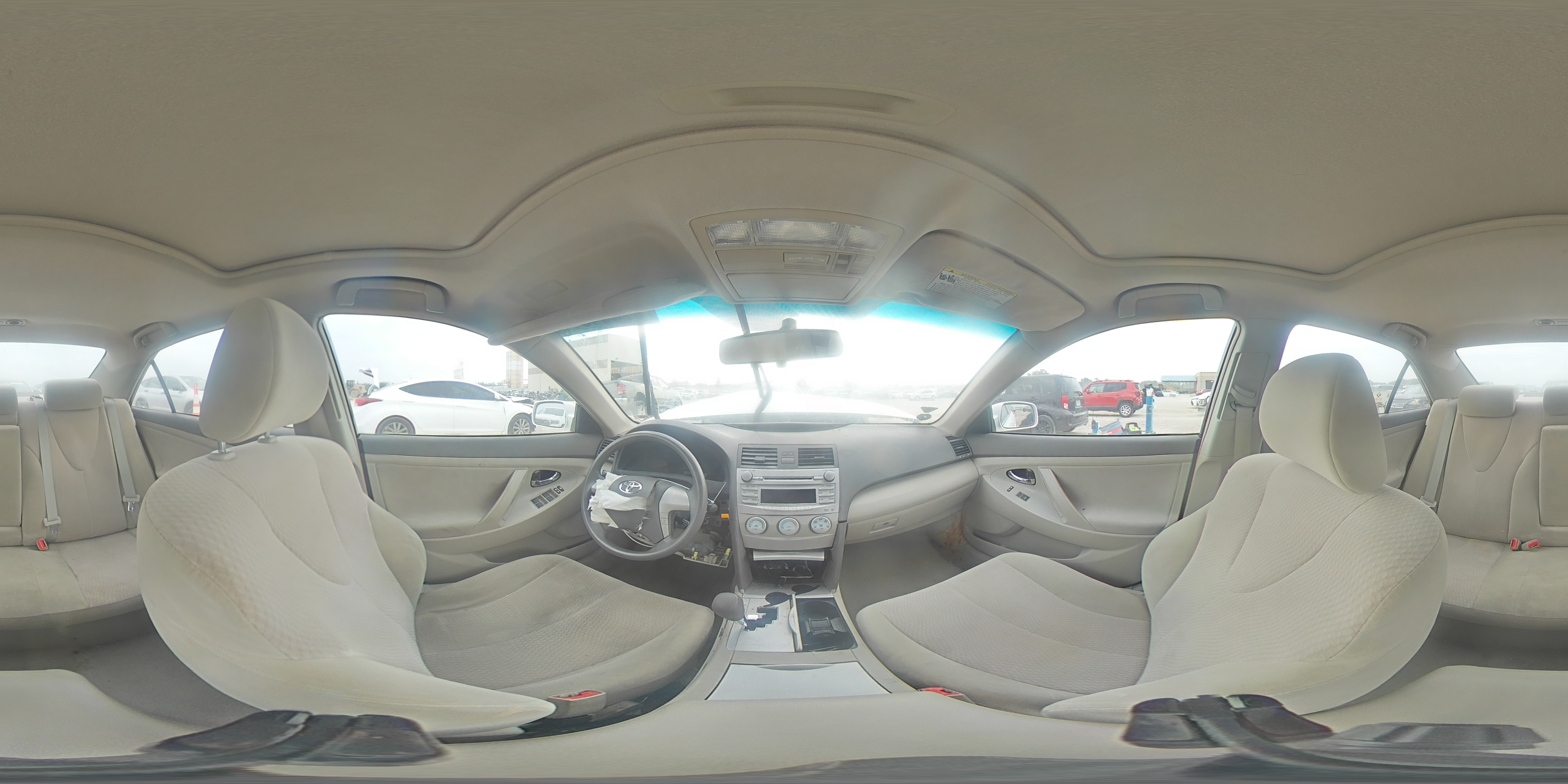 2011 Toyota Camry - Image 12