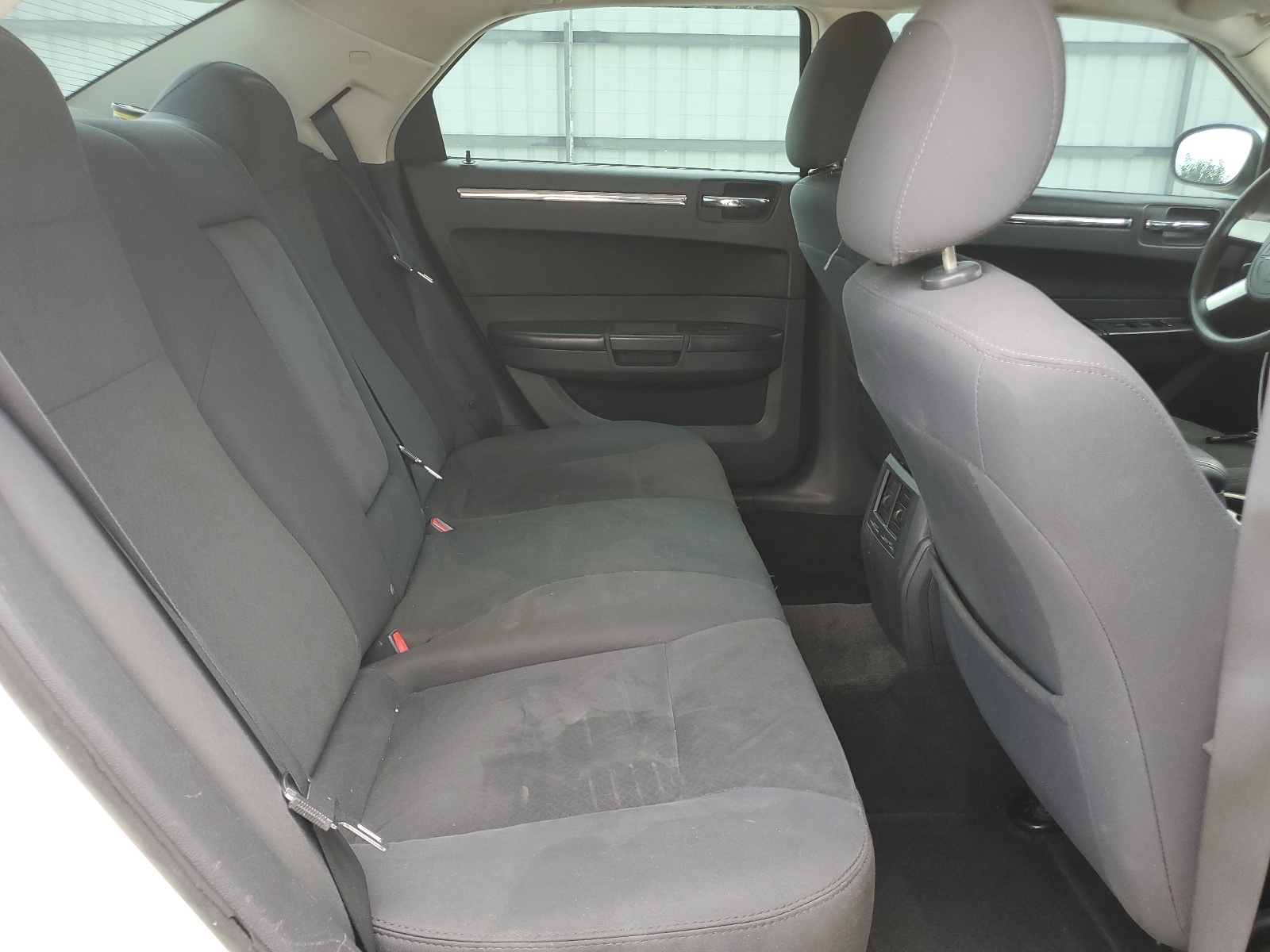 2C3CA4CD8AH173752 2010 Chrysler 300 Touring