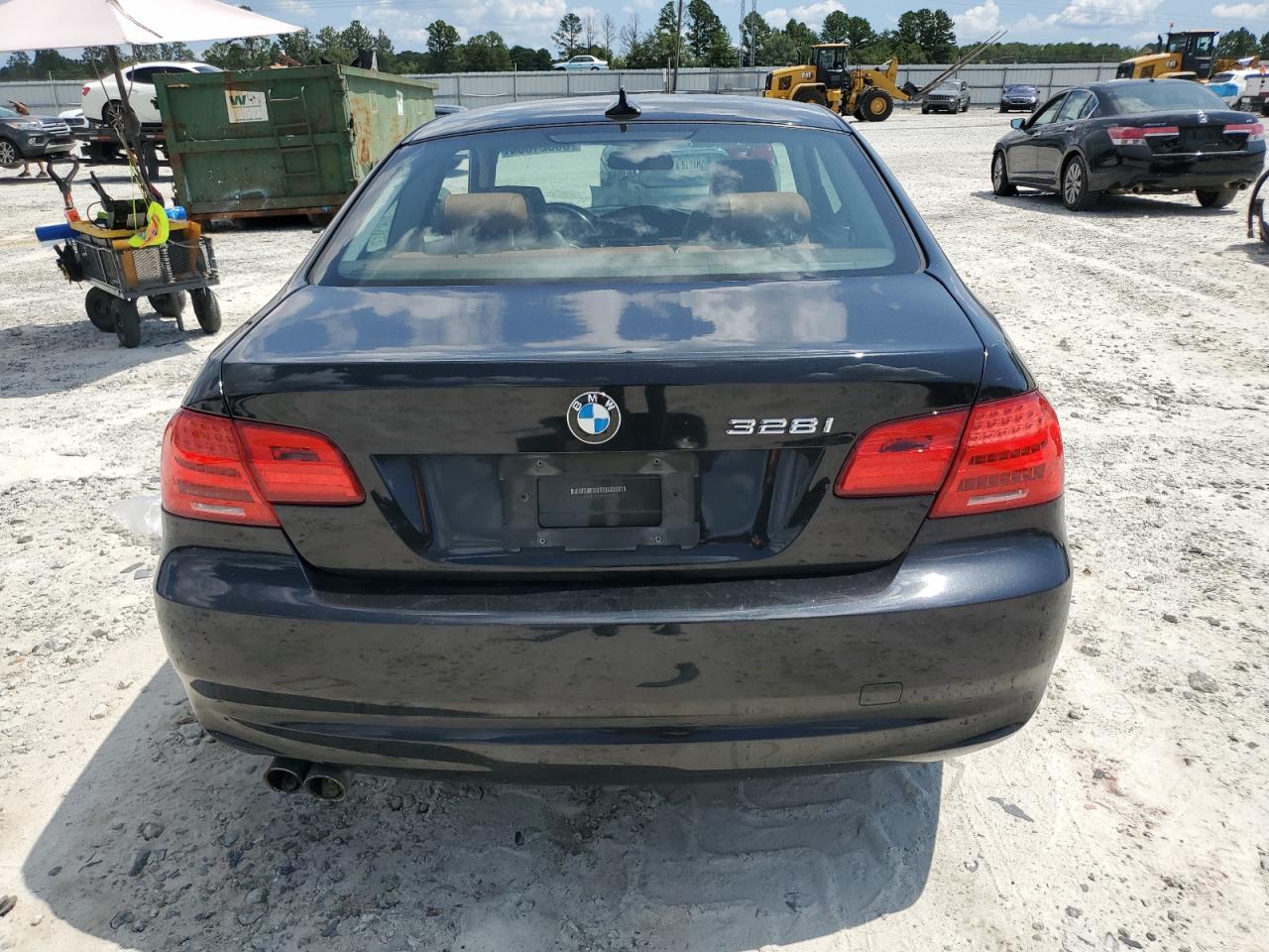 2011 BMW 328 I VIN: WBAKE3C59BE557897 Lot: 66621604