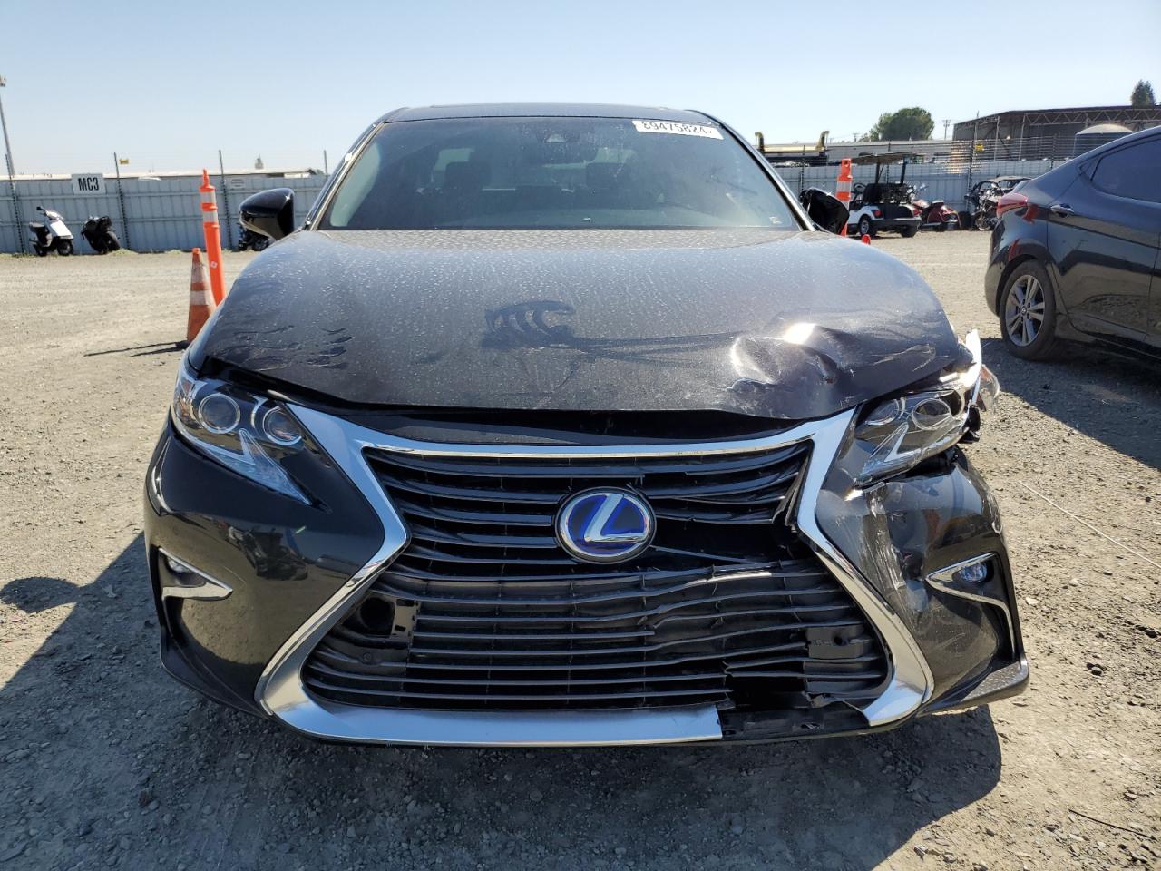 VIN JTHBW1GG2J2169604 2018 LEXUS ES300 no.5