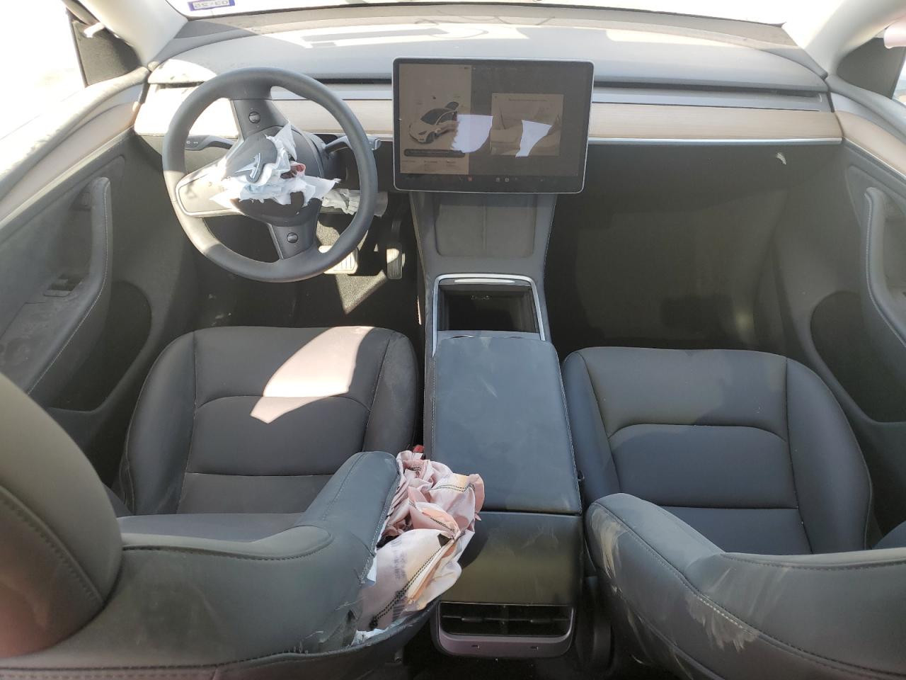 7SAYGDEEXRA257207 2024 Tesla Model Y