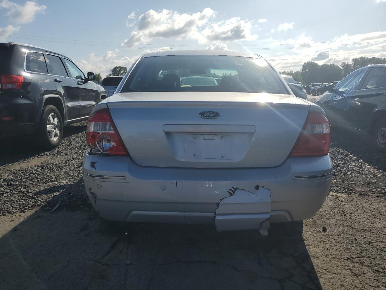 2005 Ford Five Hundred Limited VIN: 1FAHP28115G123933 Lot: 69090054