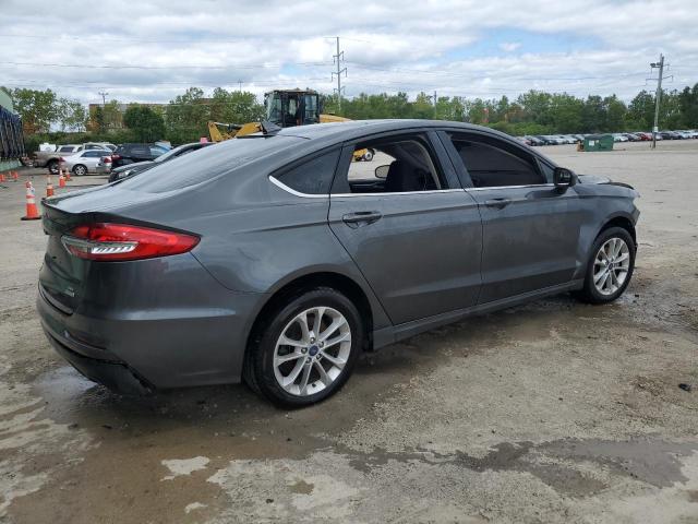 3FA6P0HD4LR145825 Ford Fusion SE 3