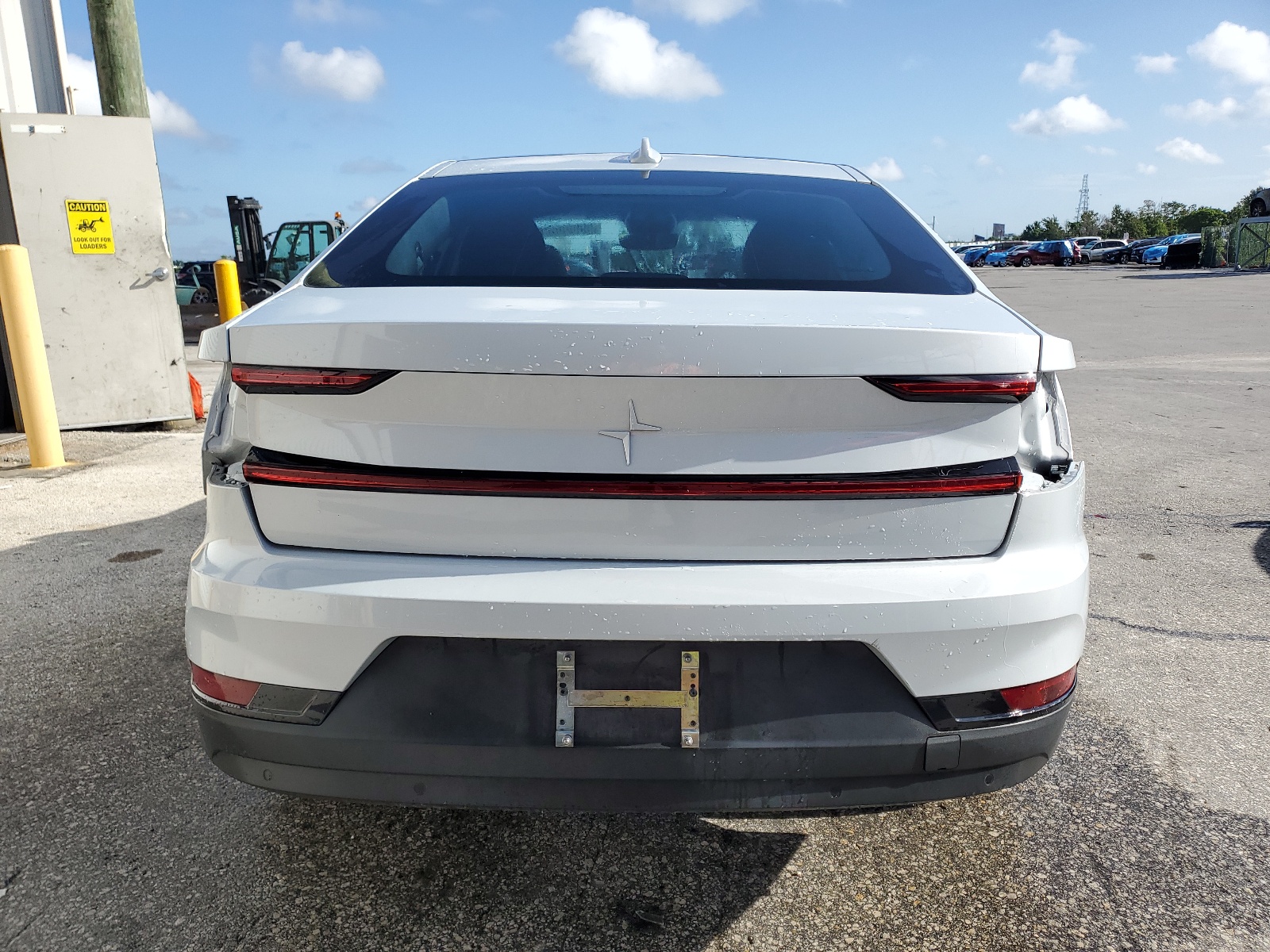 YSMED3KAXPL130088 2023 Polestar 2