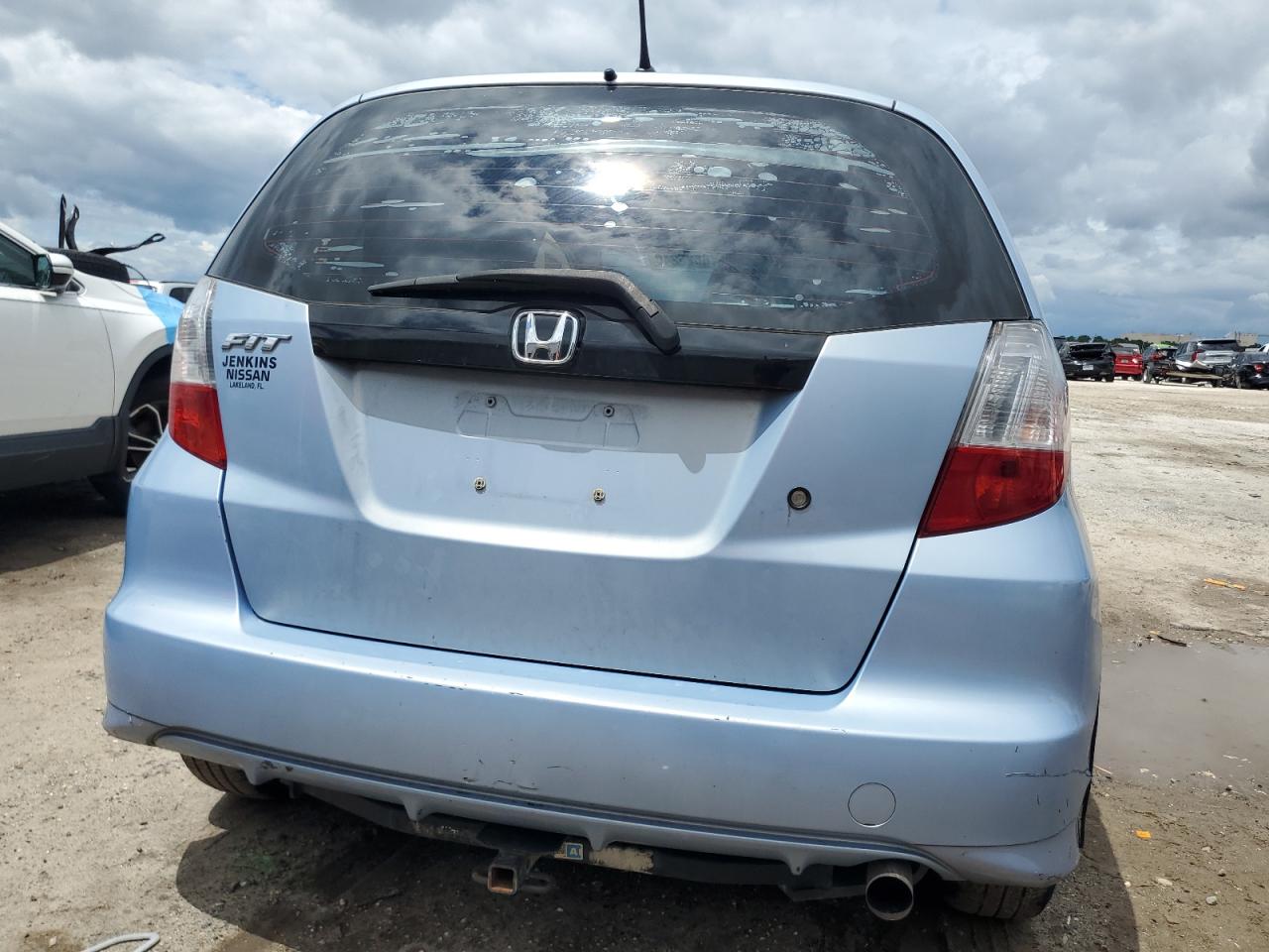 2010 Honda Fit VIN: JHMGE8H27AC006266 Lot: 66252404