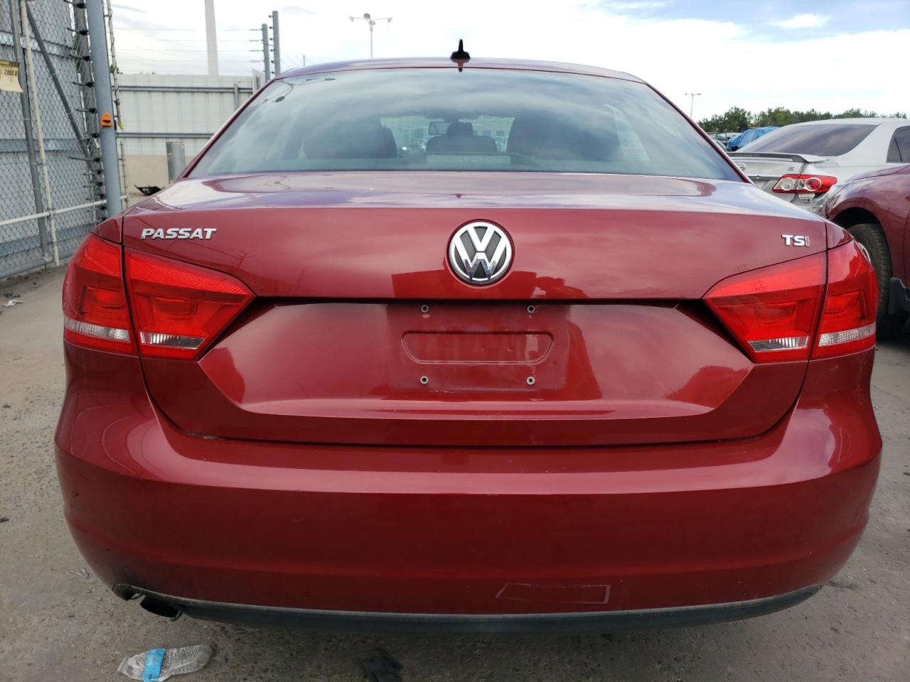 1VWAT7A32FC055390 2015 Volkswagen Passat S