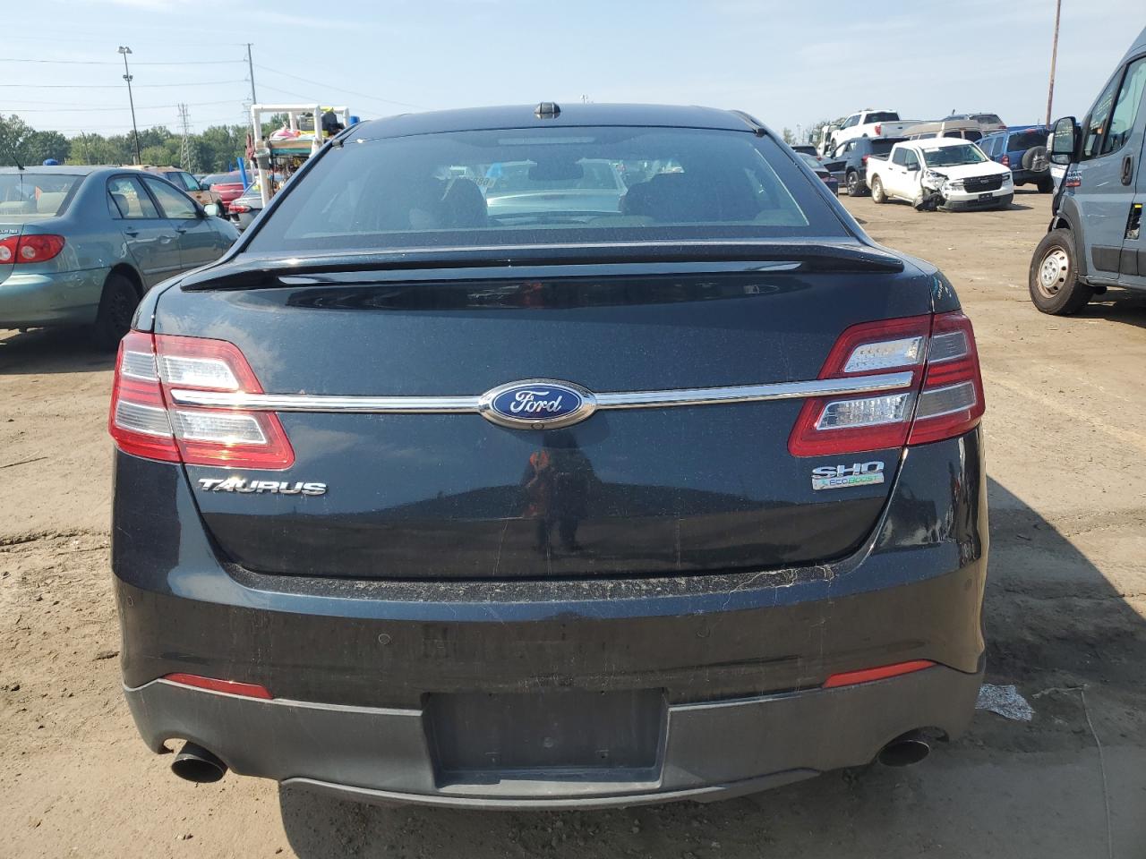 2015 Ford Taurus Sho VIN: 1FAHP2KT5FG115362 Lot: 68870664