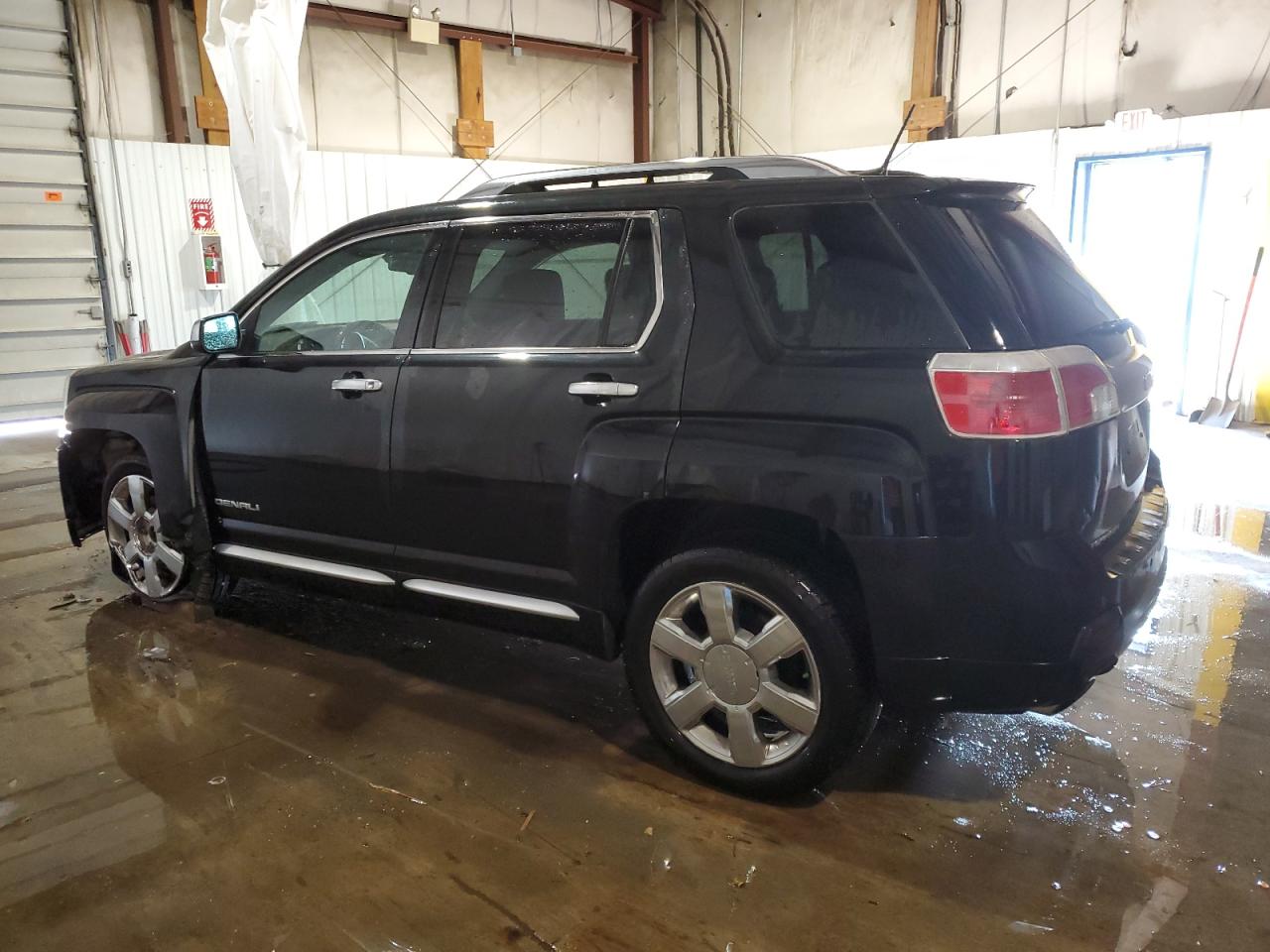 2014 GMC Terrain - Image 2