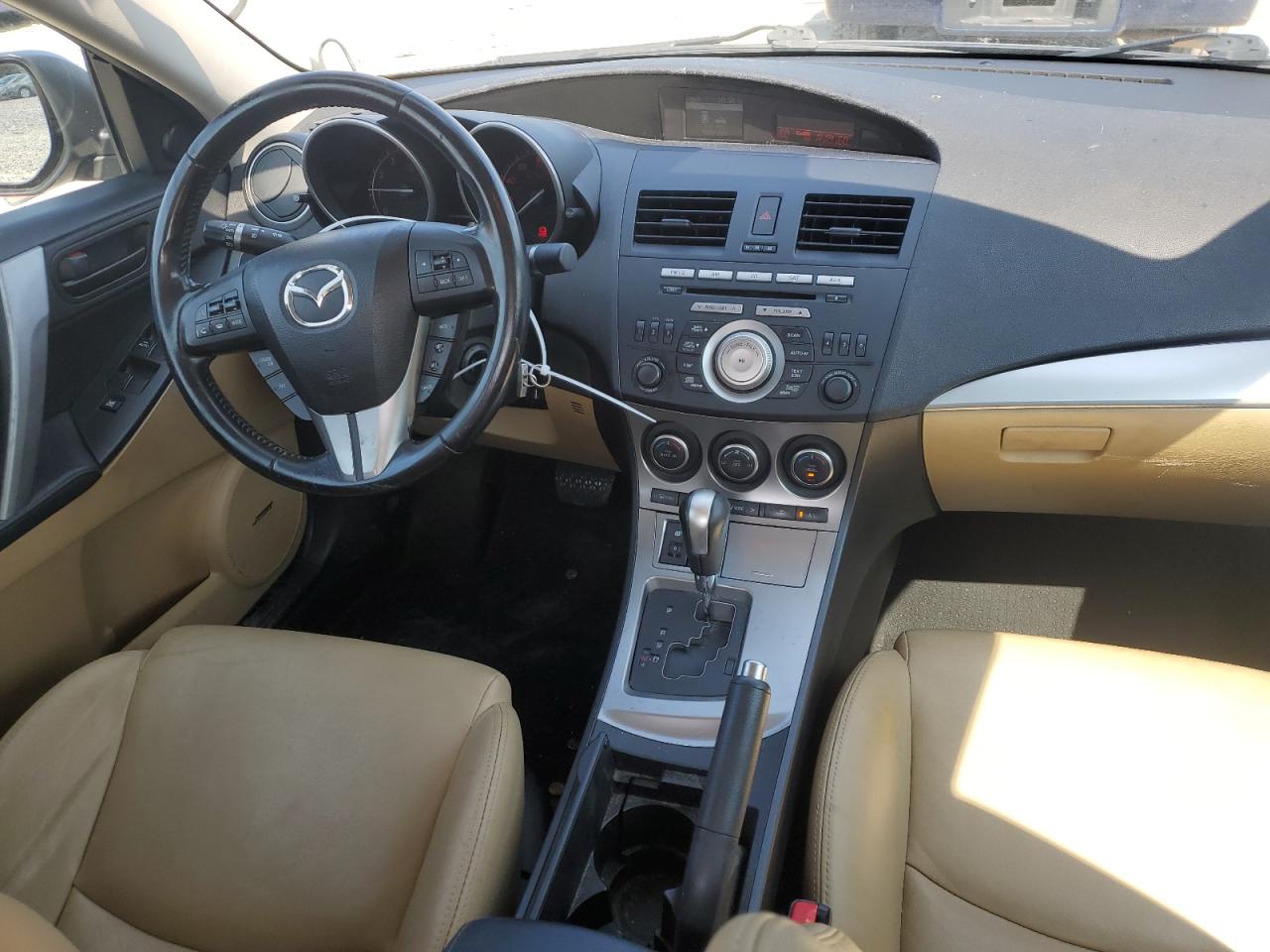 2010 Mazda 3 S VIN: JM1BL1S57A1100591 Lot: 65979264