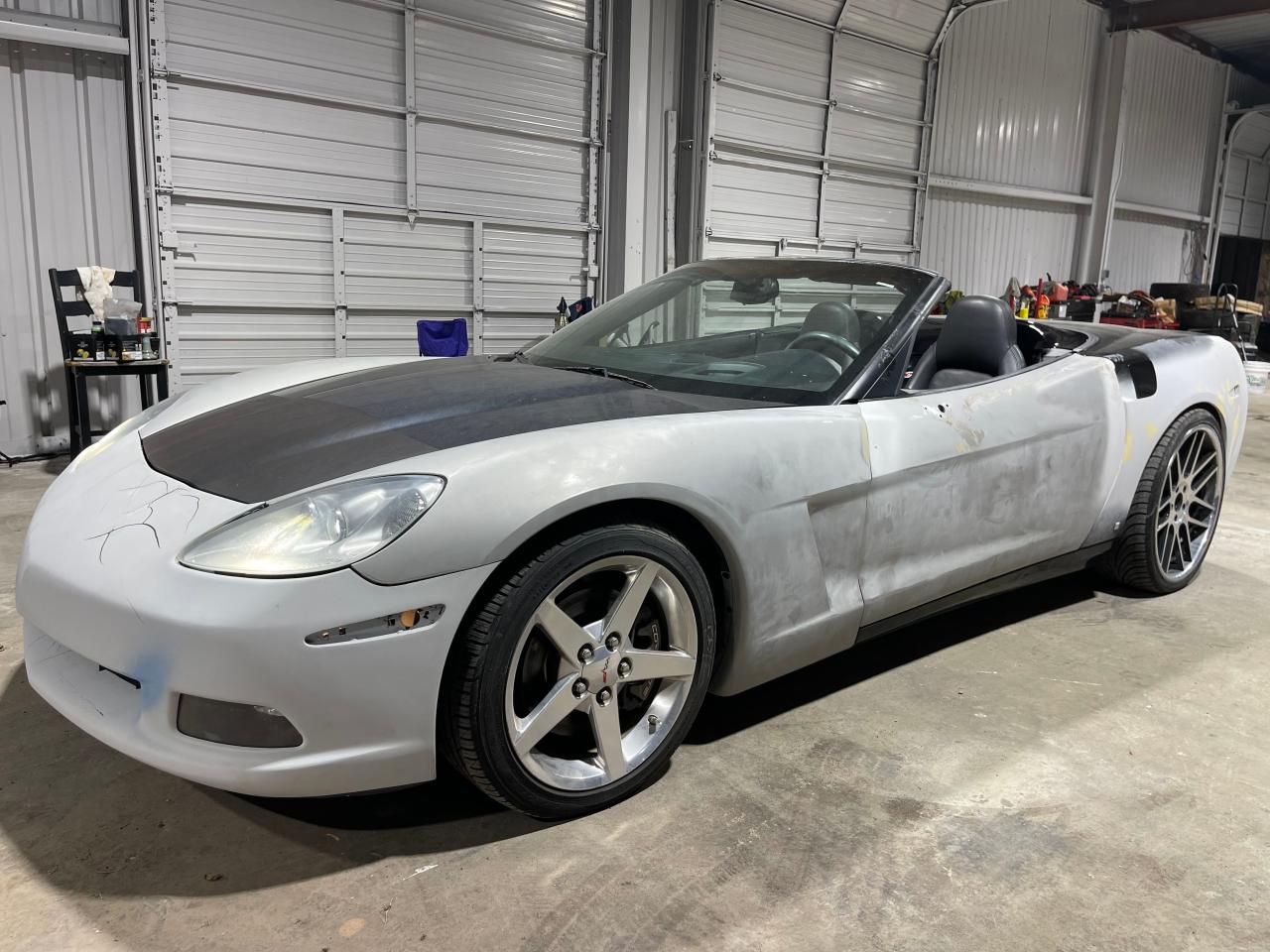 2006 Chevrolet Corvette - Image 2
