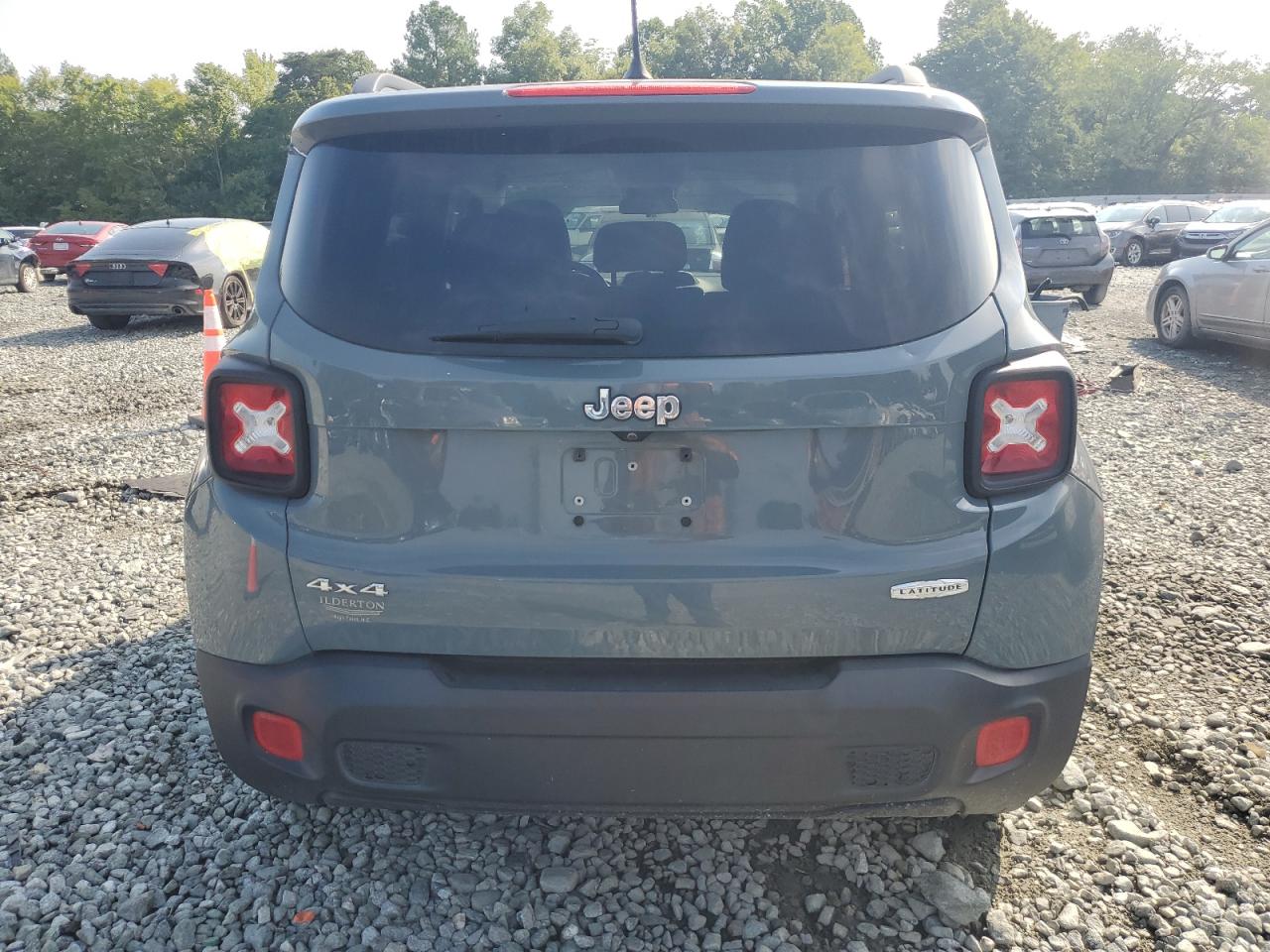 2017 Jeep Renegade Latitude VIN: ZACCJBBB3HPF72562 Lot: 65866664