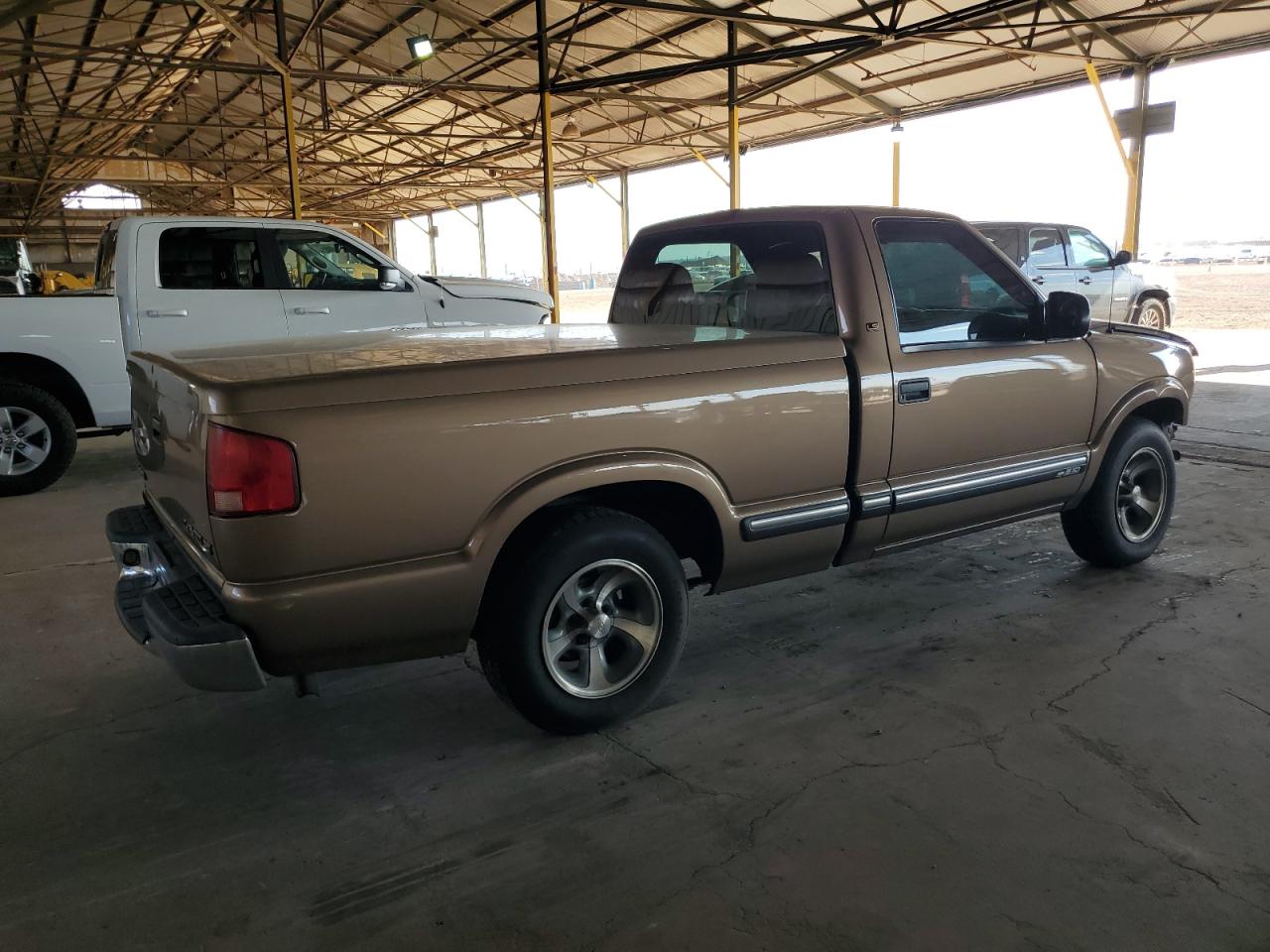 2003 Chevrolet S Truck S10 VIN: 1GCCS14X938164647 Lot: 68888014