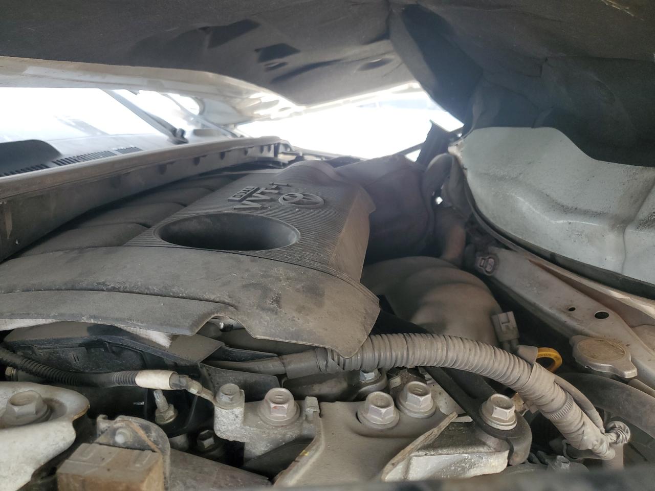 2011 Toyota Camry - Image 13