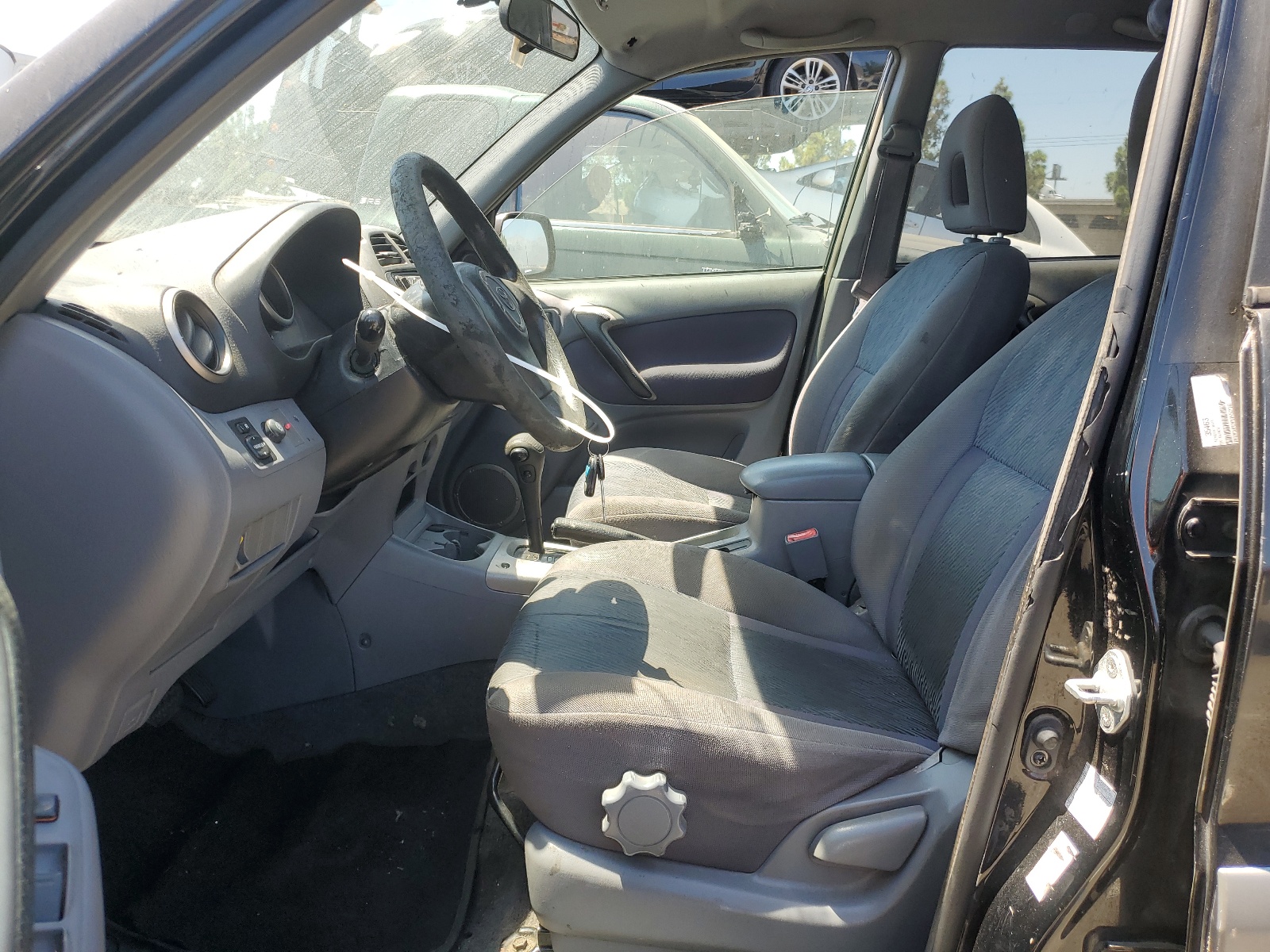 JTEGH20V320055216 2002 Toyota Rav4