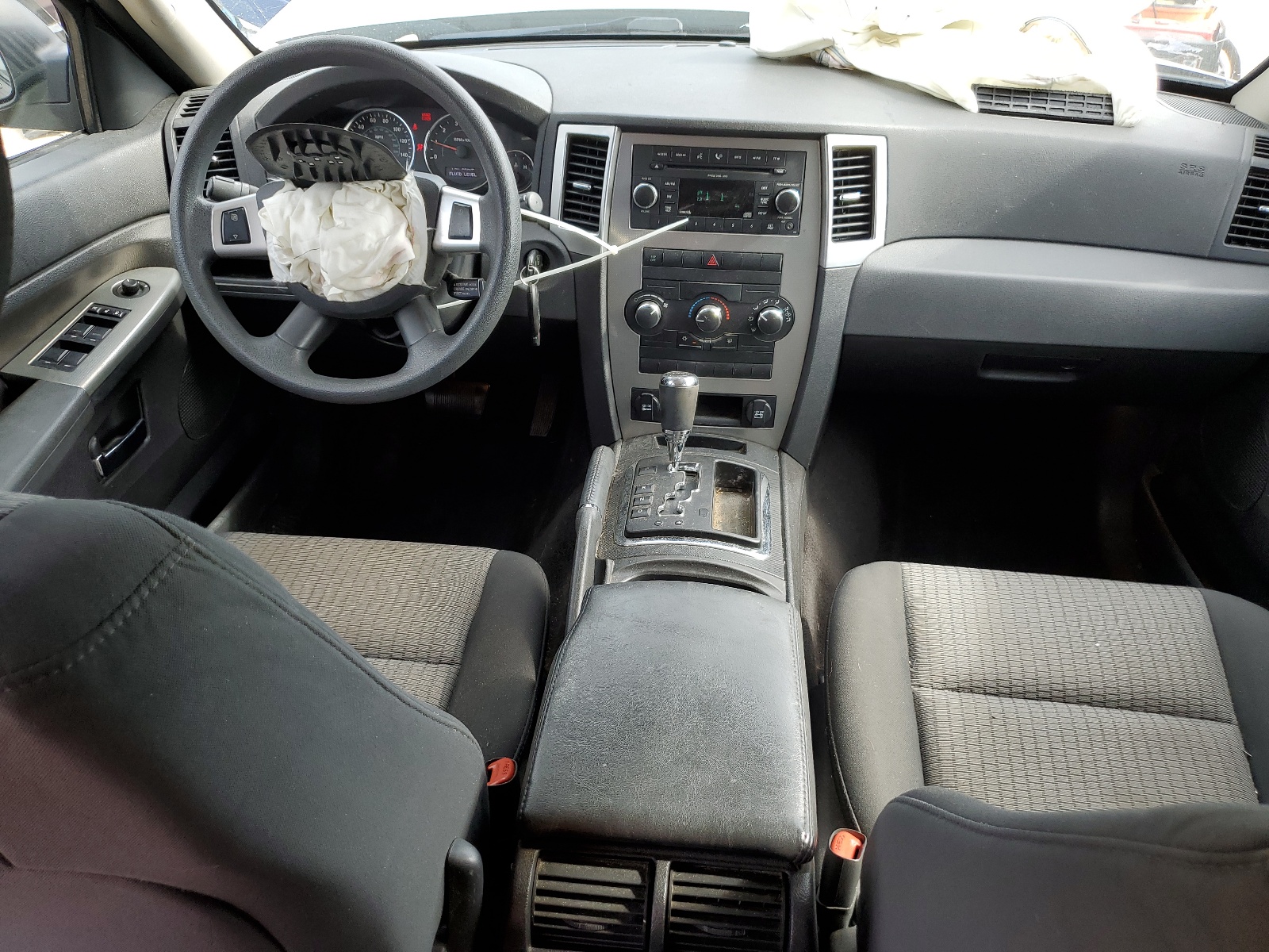 1J8GS48K79C536244 2009 Jeep Grand Cherokee Laredo