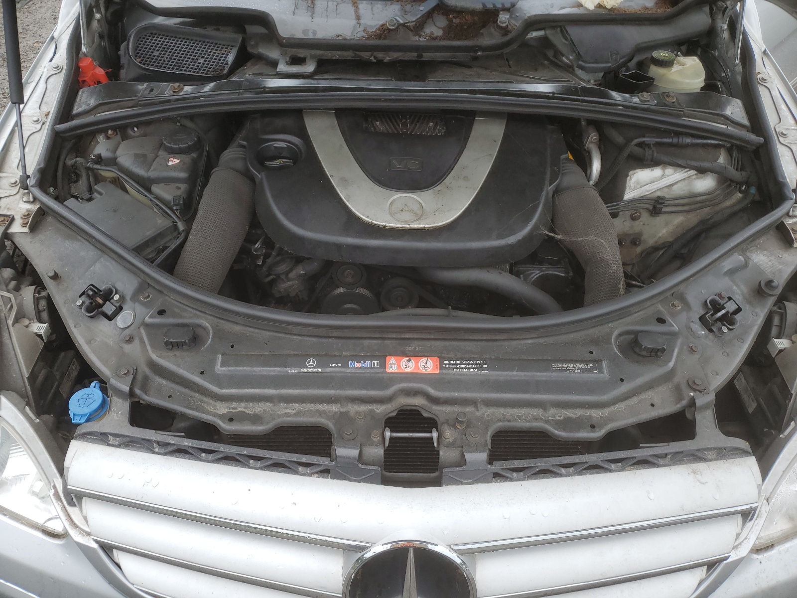 4JGCB65E16A029262 2006 Mercedes-Benz R 350