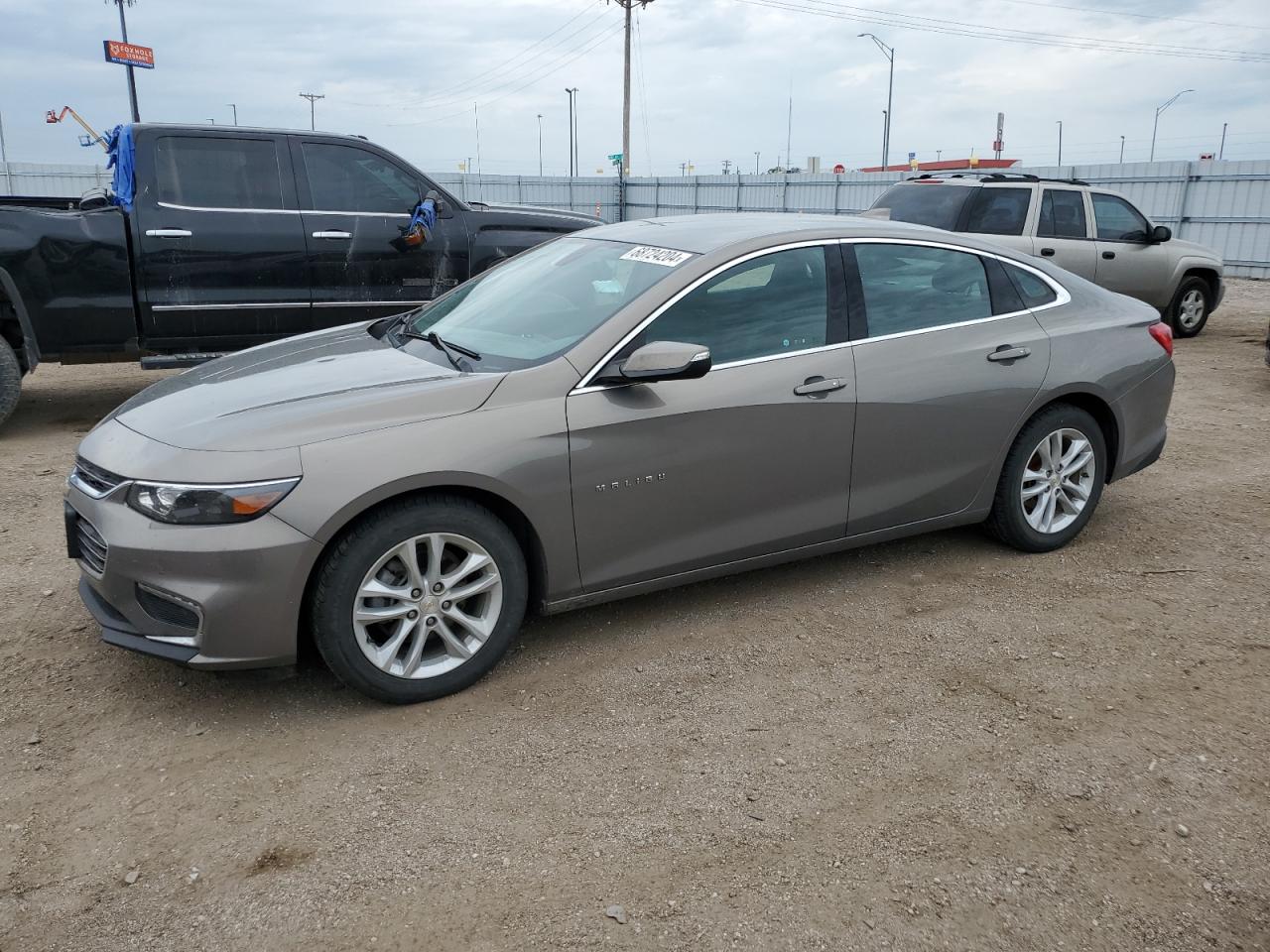 1G1ZD5ST4JF256147 2018 CHEVROLET MALIBU - Image 1