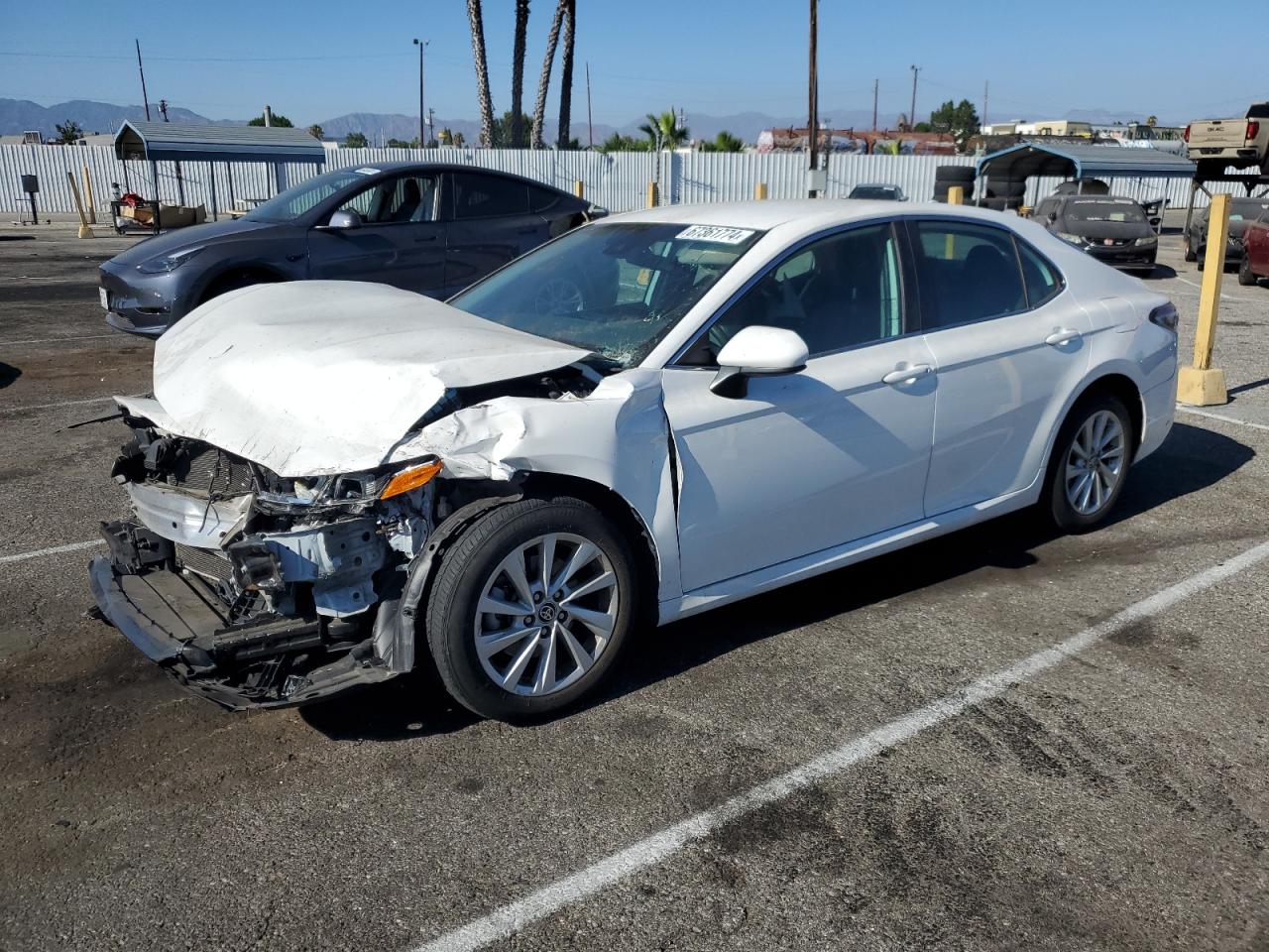 4T1C11AK6MU485139 2021 TOYOTA CAMRY - Image 1