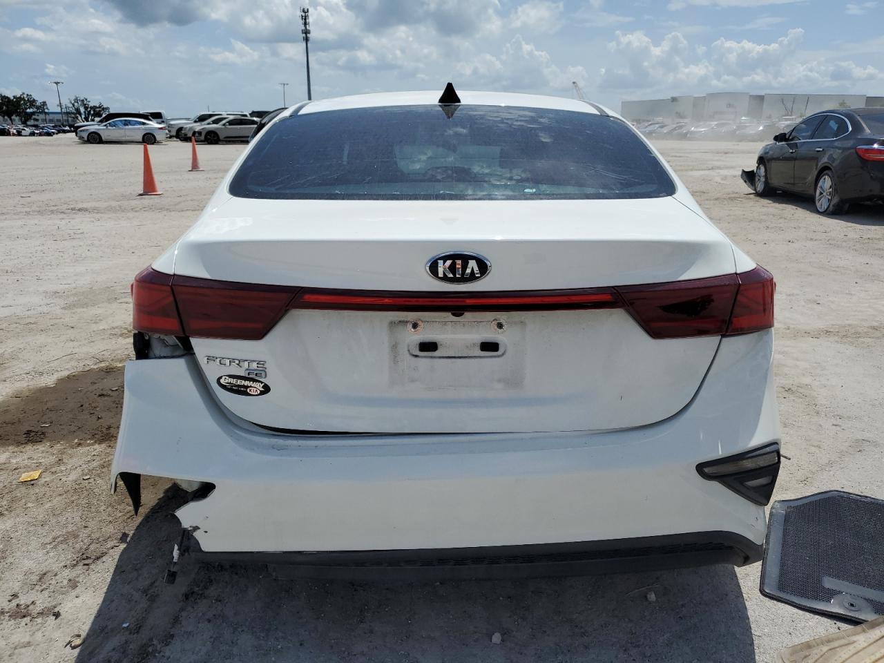 2021 Kia Forte Fe VIN: 3KPF24AD8ME298940 Lot: 68978204