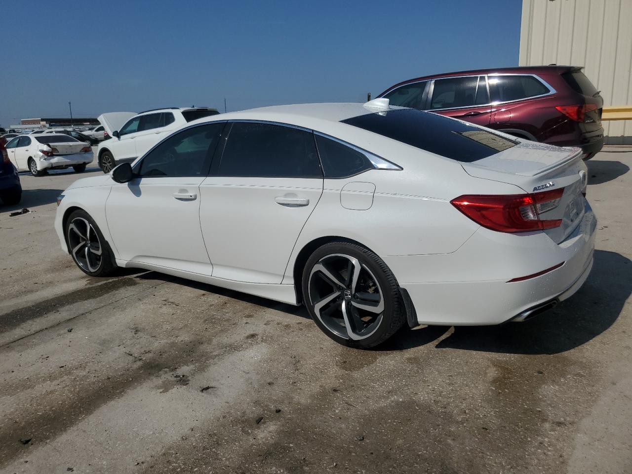 1HGCV2F36KA008713 2019 HONDA ACCORD - Image 2