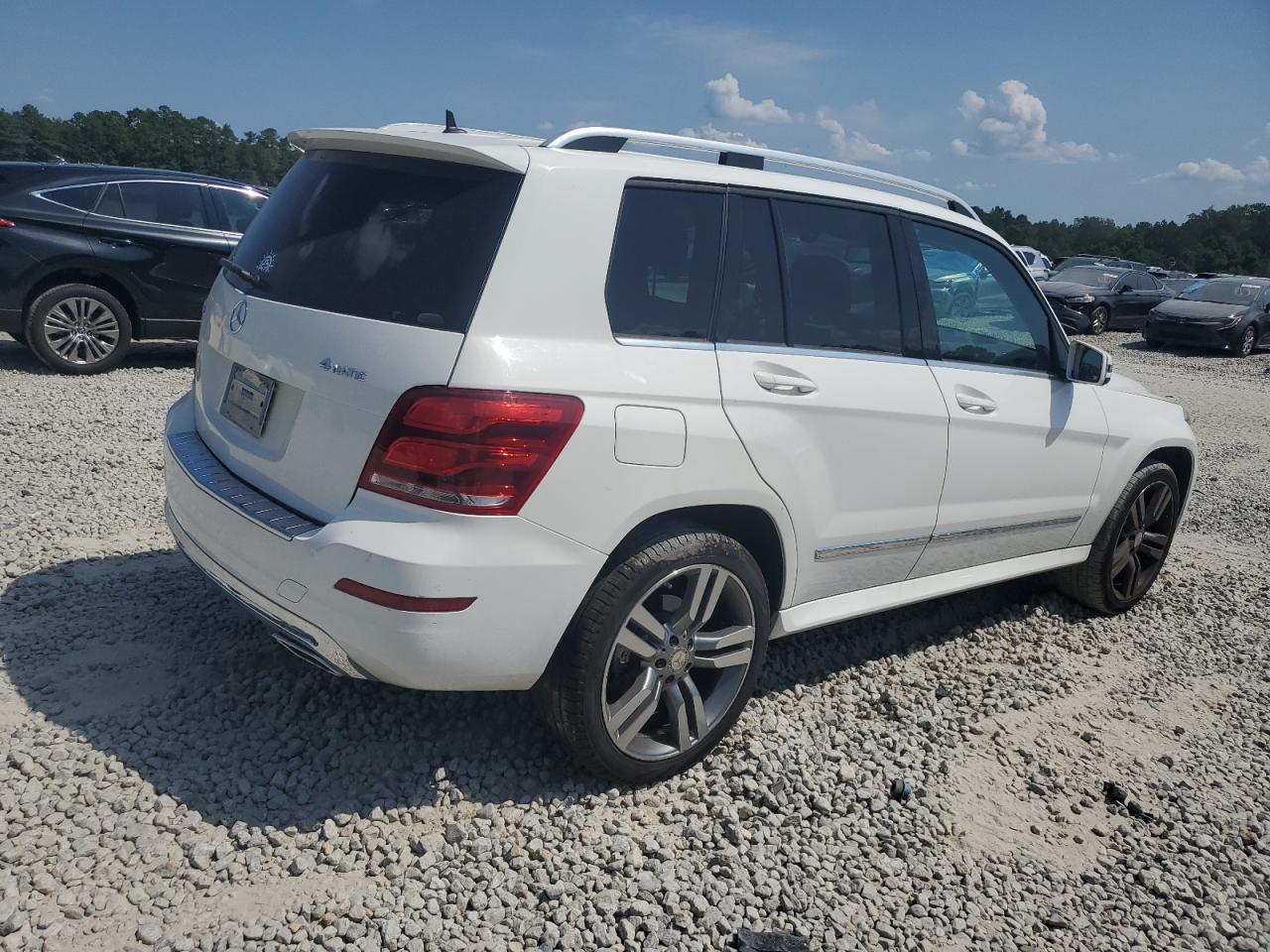 VIN WDCGG5HB9EG173909 2014 MERCEDES-BENZ GLK-CLASS no.3